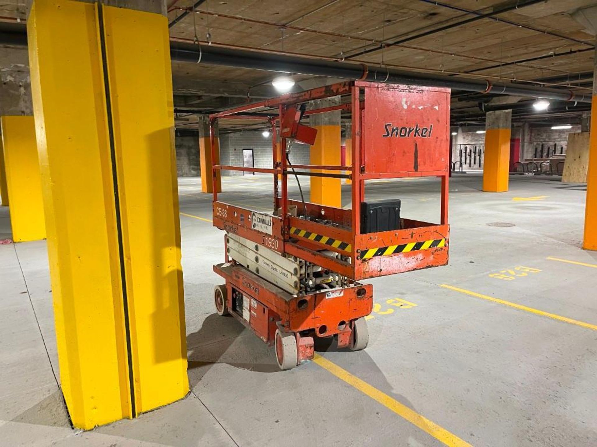 2005 Snorkel S1930 Electric Scissorlift - Image 4 of 20