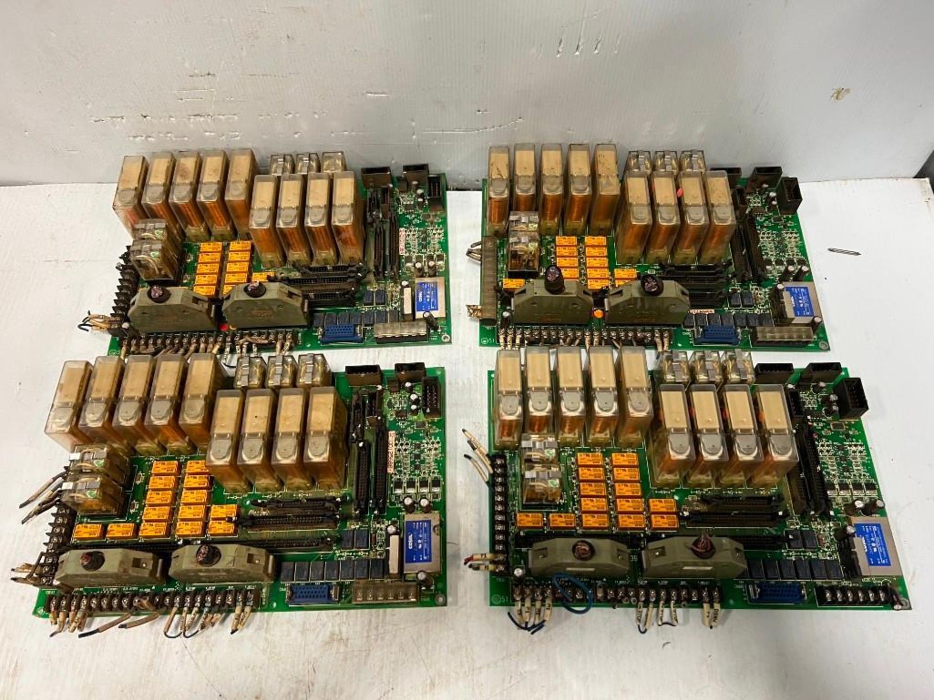 Lot of (4) Nachi #UM139 Circuit Boards