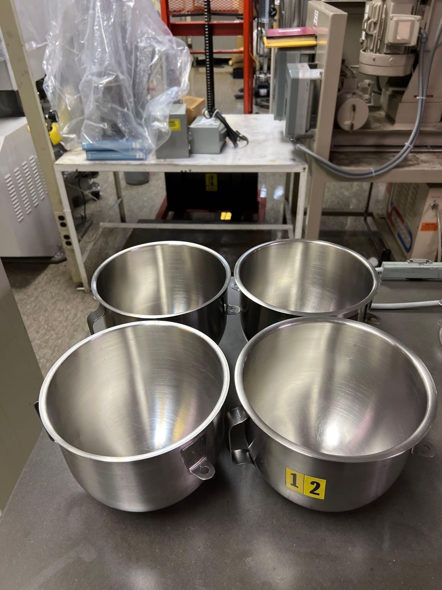 Lot of (4) stainless steel 5 quart bowls for N-50 Hobart mixers - Image 2 of 4