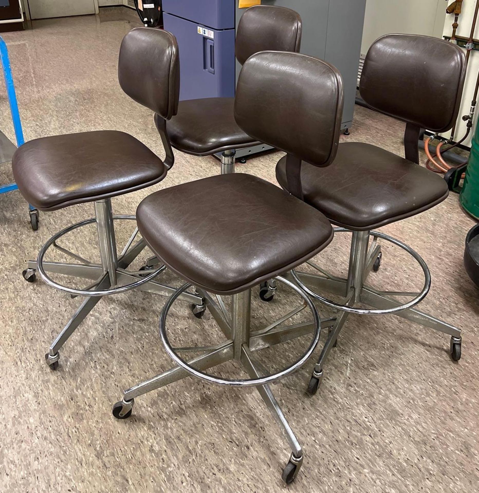 Lot of (4) Brown Lab Chairs/ Stools - Image 2 of 3