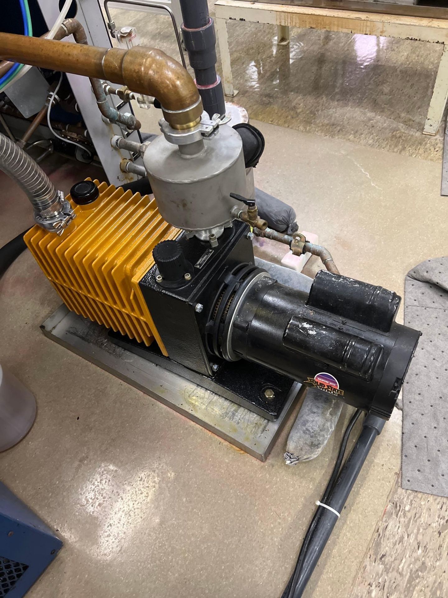 Cit-Alcatel Annecy Type# 2033 Vacuum Pump, 1-1/2 HP - Image 3 of 5