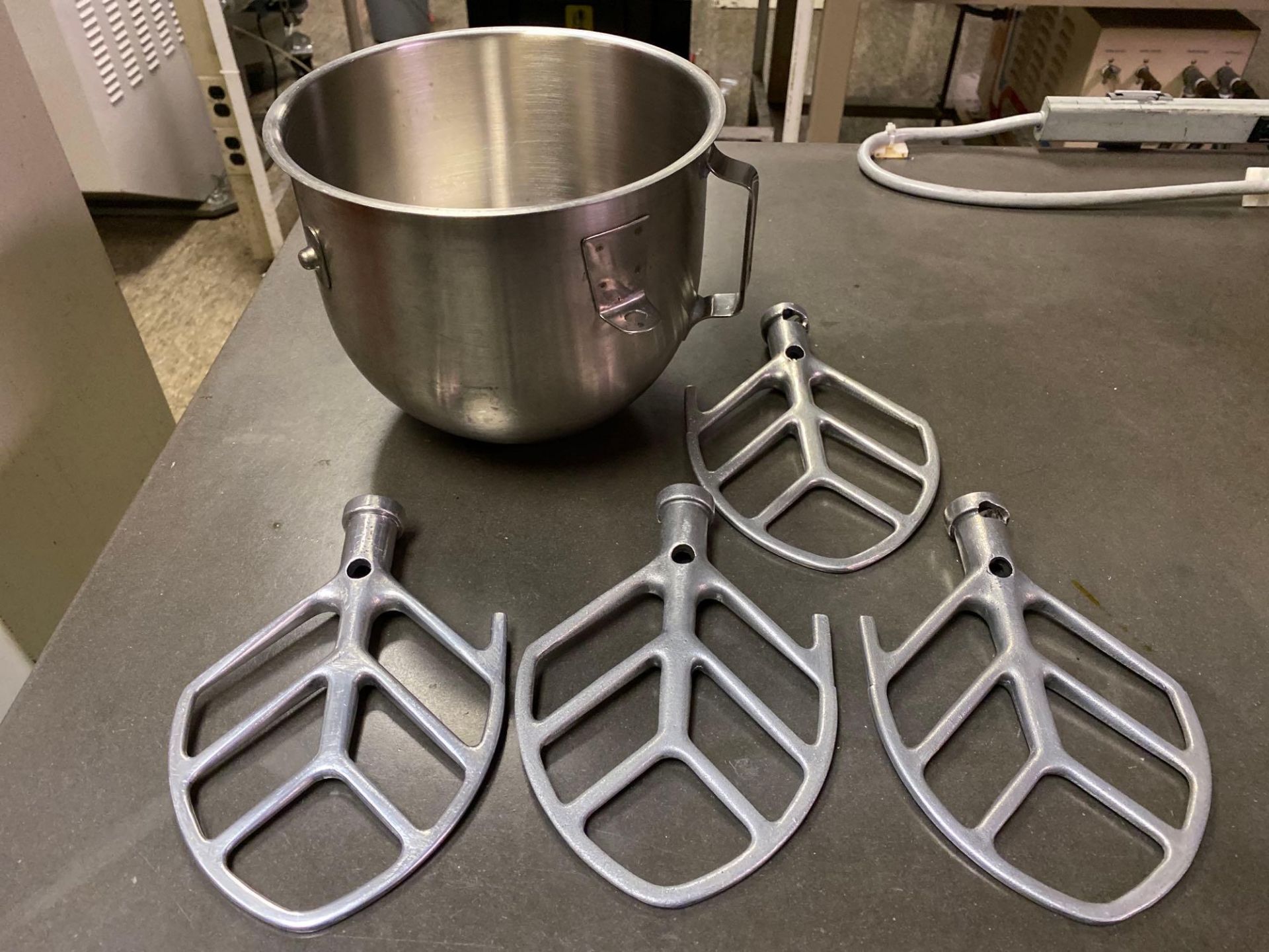 Lot of (4) Aluminum Beater Paddles and (1) Stainless Bowl for N-50 Hobart Mixers - Image 4 of 4