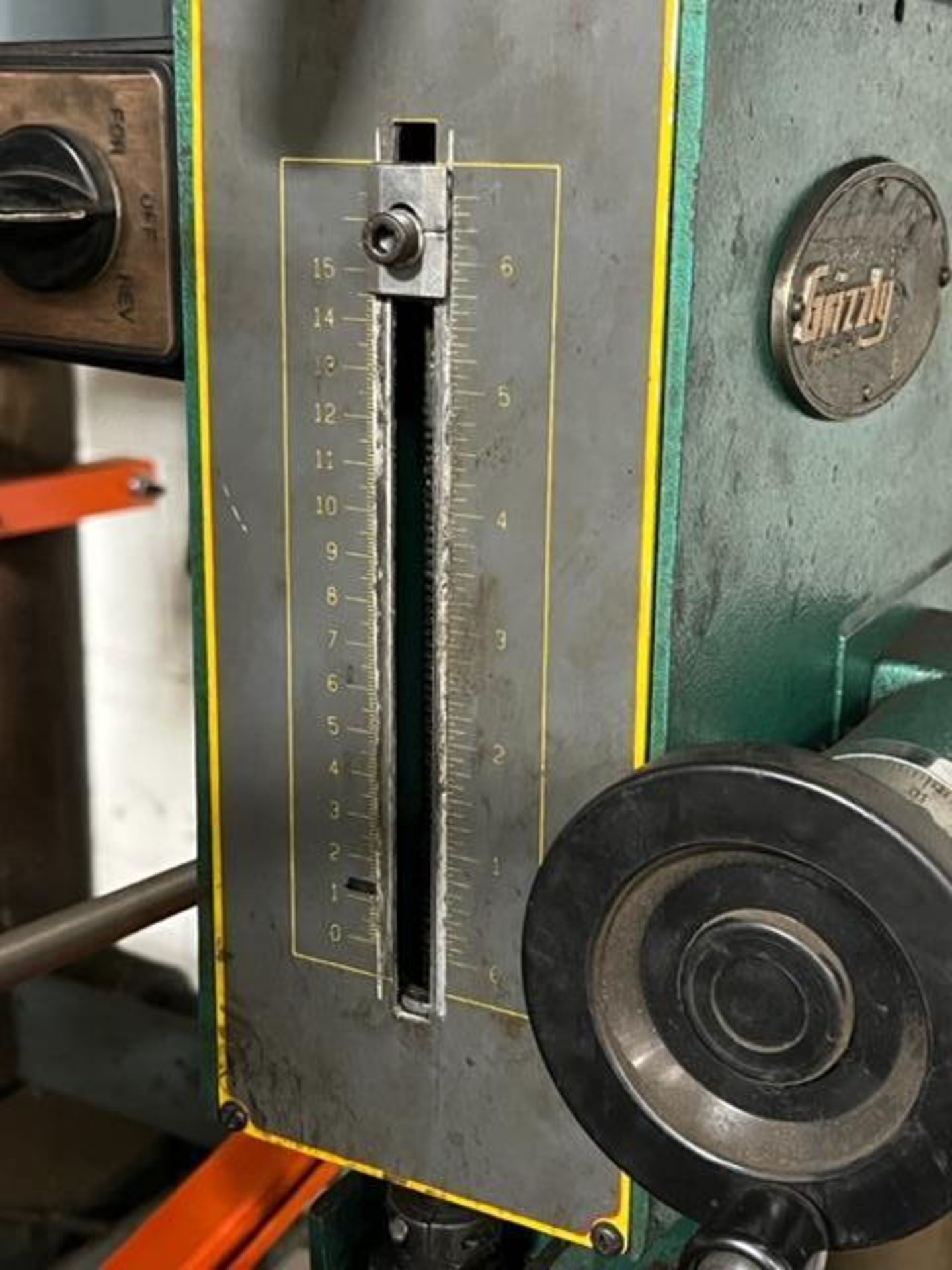 20” Grizzly Variable Speed Drill Press - Image 6 of 6