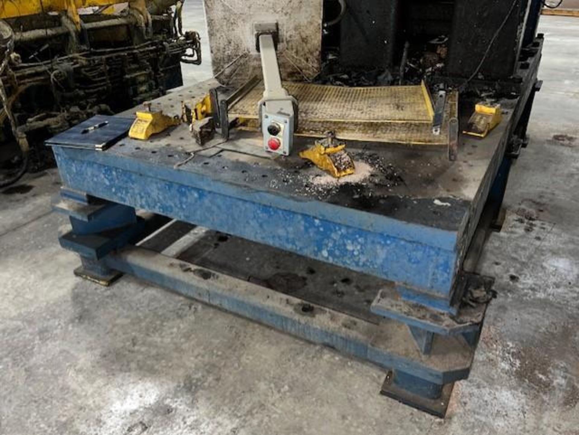 Lot of (2) Hydraulic Presses for Automotive Molding - Image 6 of 12