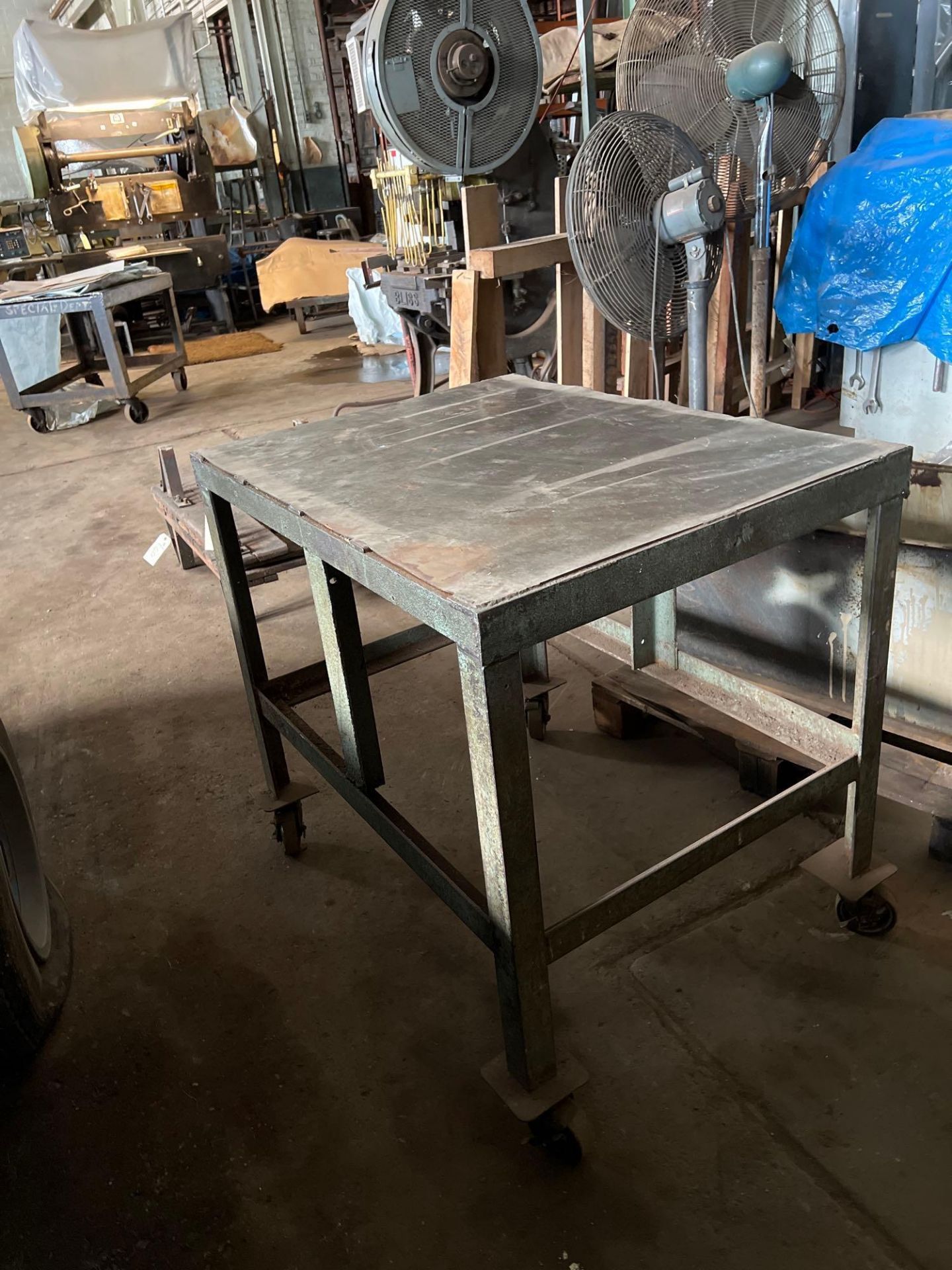 Metal Work Table on Wheels - Image 5 of 6