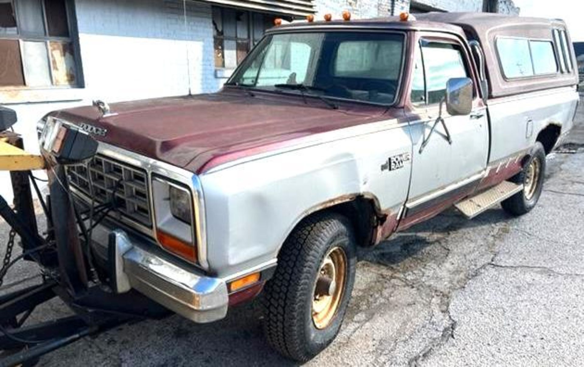 Dodge Power Ram 250 Royal SE w/ Fisher Snow Plow - Image 6 of 8