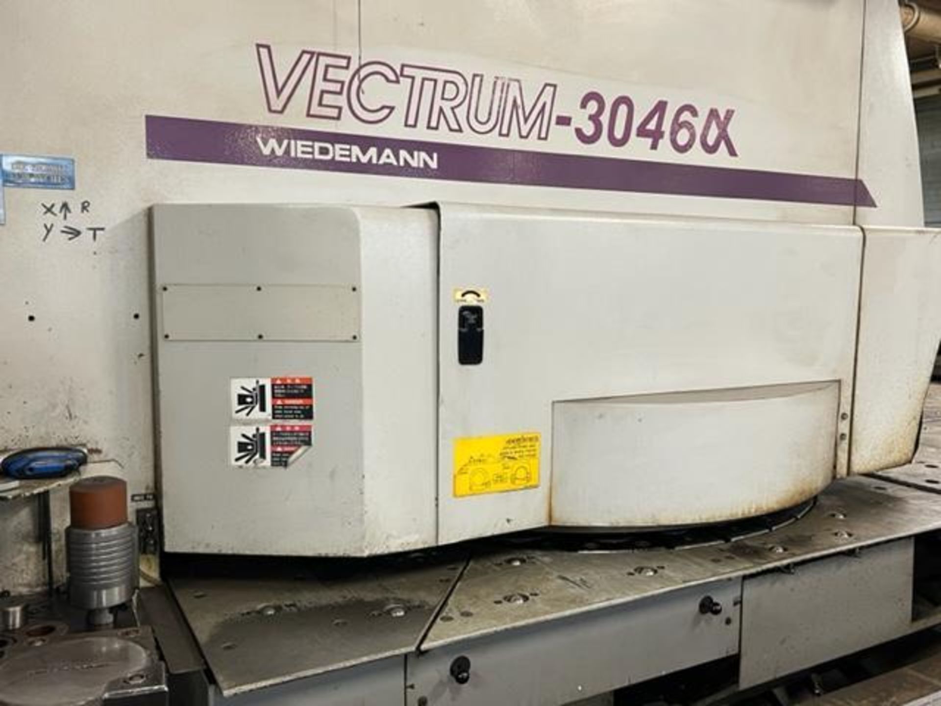 Wiedemann Vectrum 3046A CNC Turret Punch w/ Fanuc 18i-P Controller - Image 6 of 11