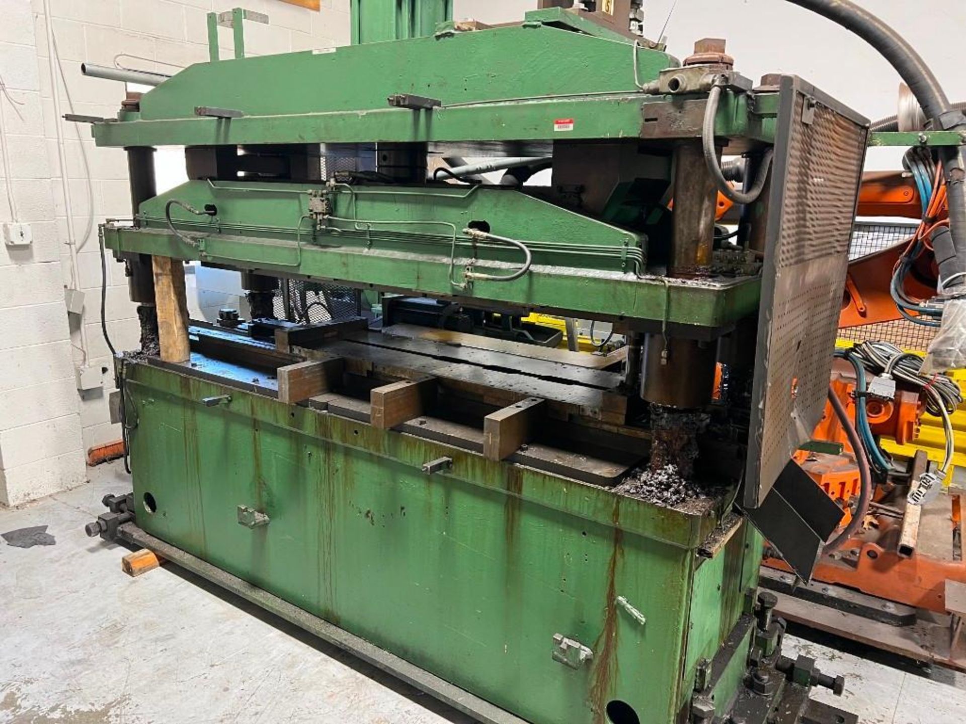 Tishken 150-Ton Cut-Off Press