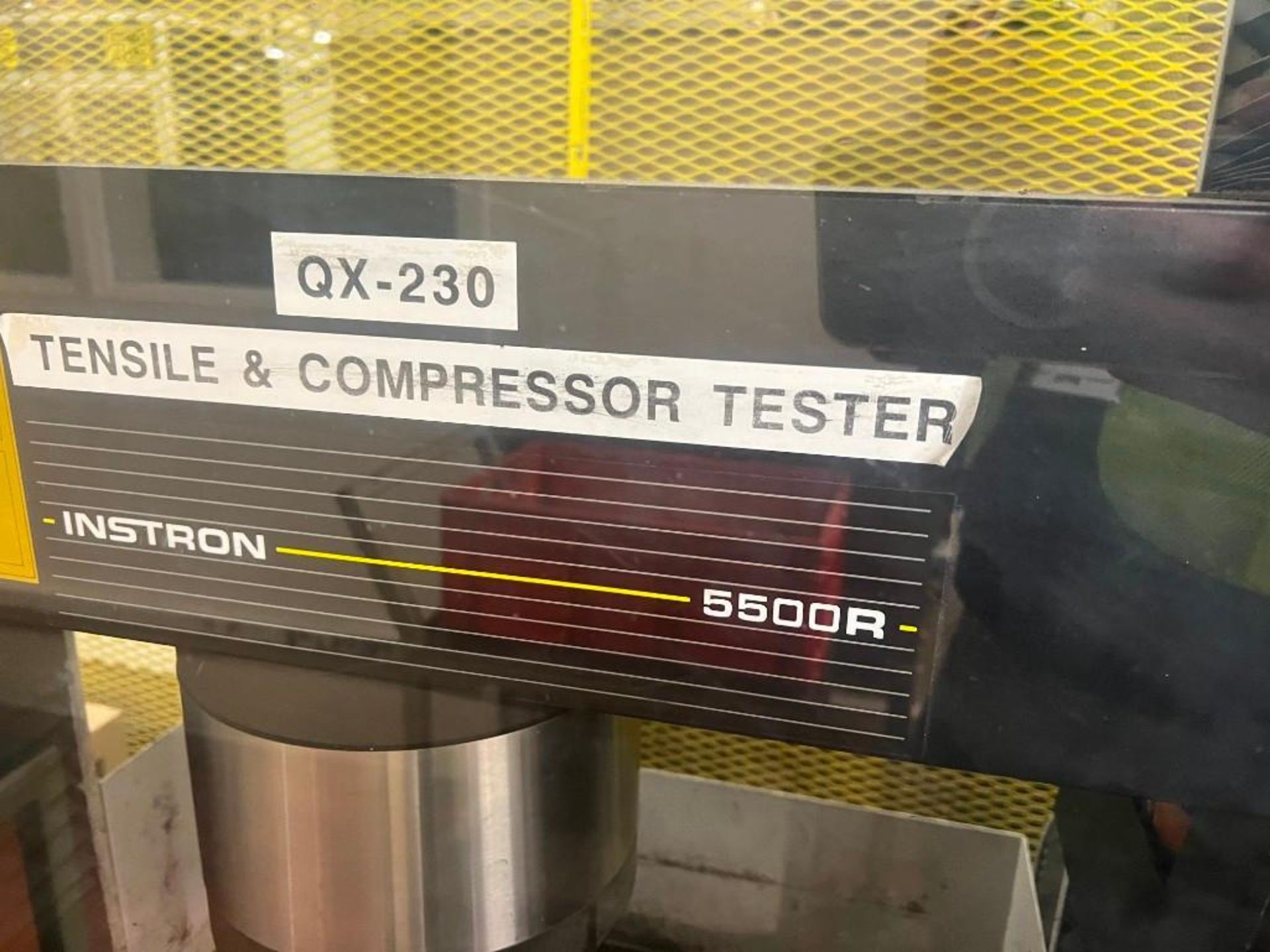 Instron 5500R Tensile & Compression Tester - Image 2 of 8