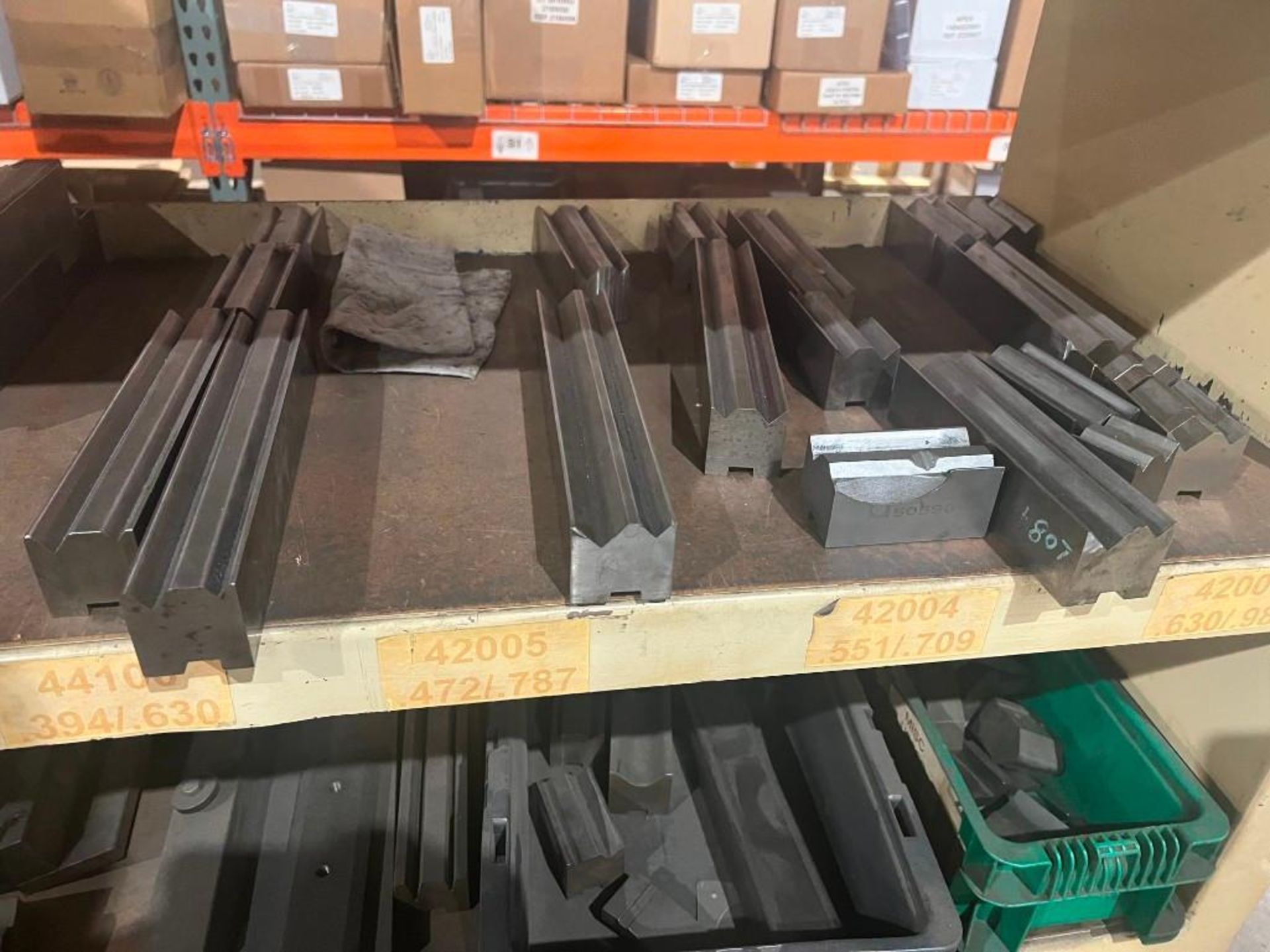 Lot of Press Brake Dies w/ Shelf - Image 11 of 18