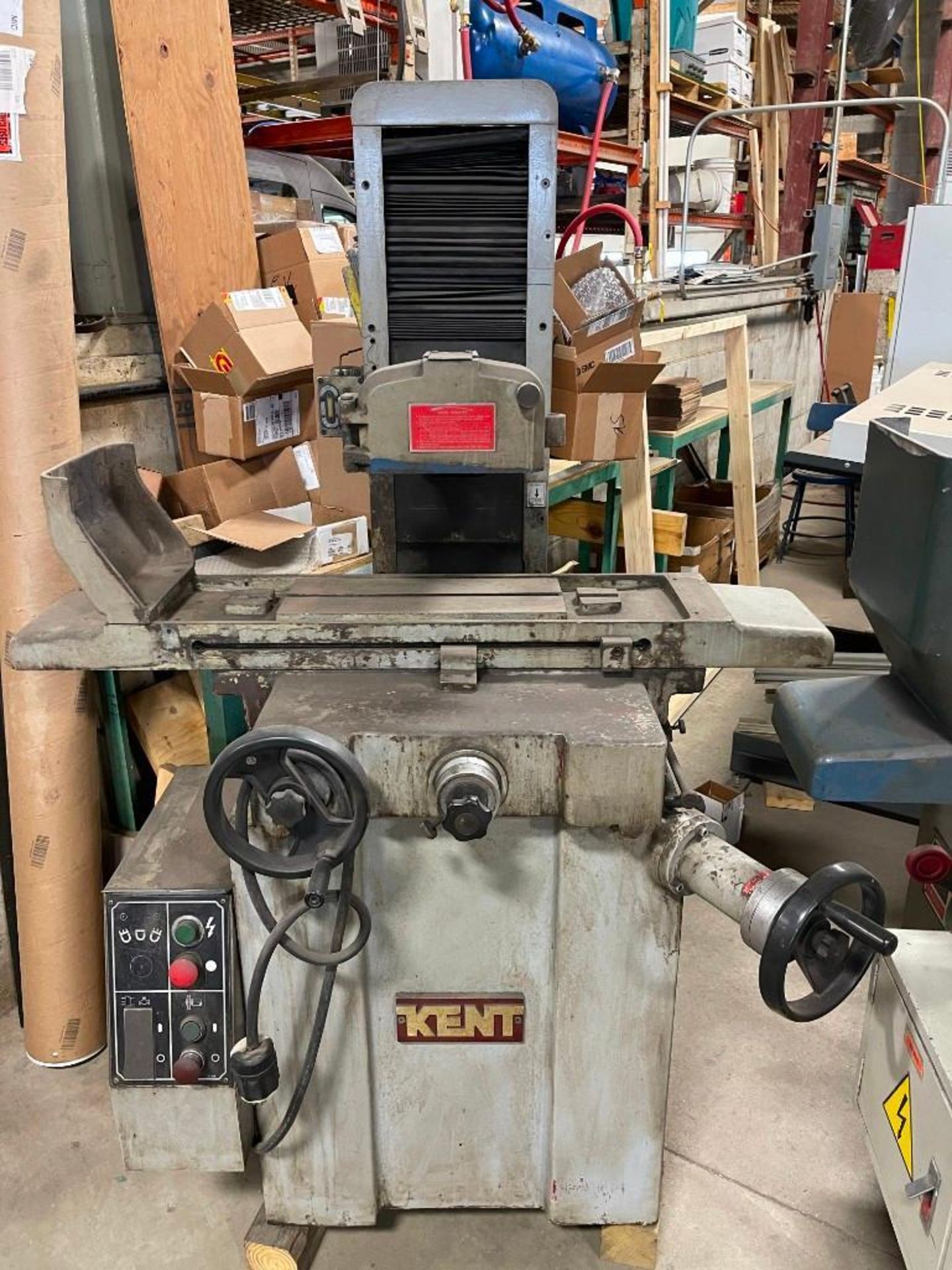 Kent GS-200 Surface Grinder w/Magnetic Chuck