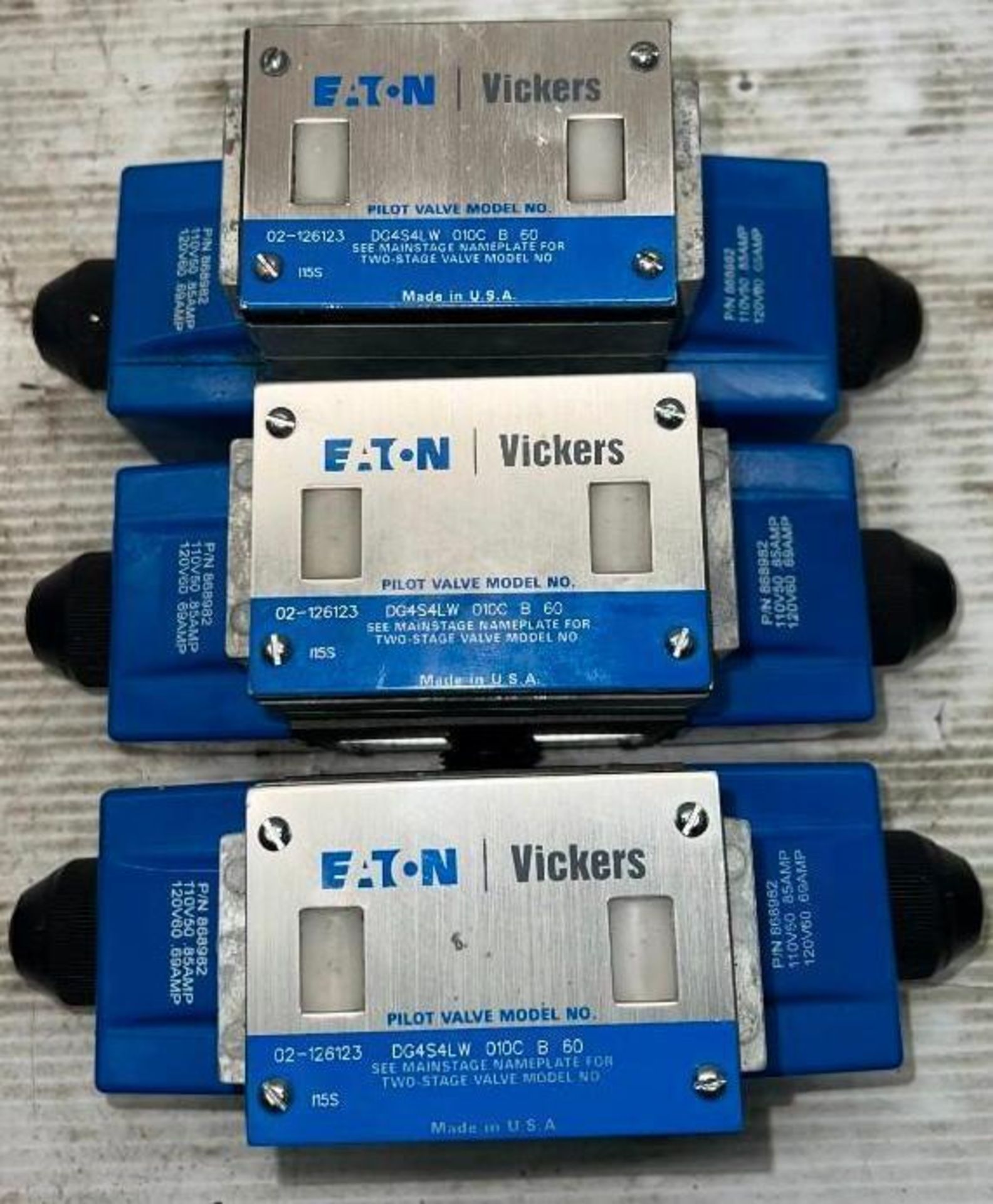 Lot of (3) Eaton/Vickers #DG4S4LW 010C B 60 Hydraulic Valves - Image 2 of 4