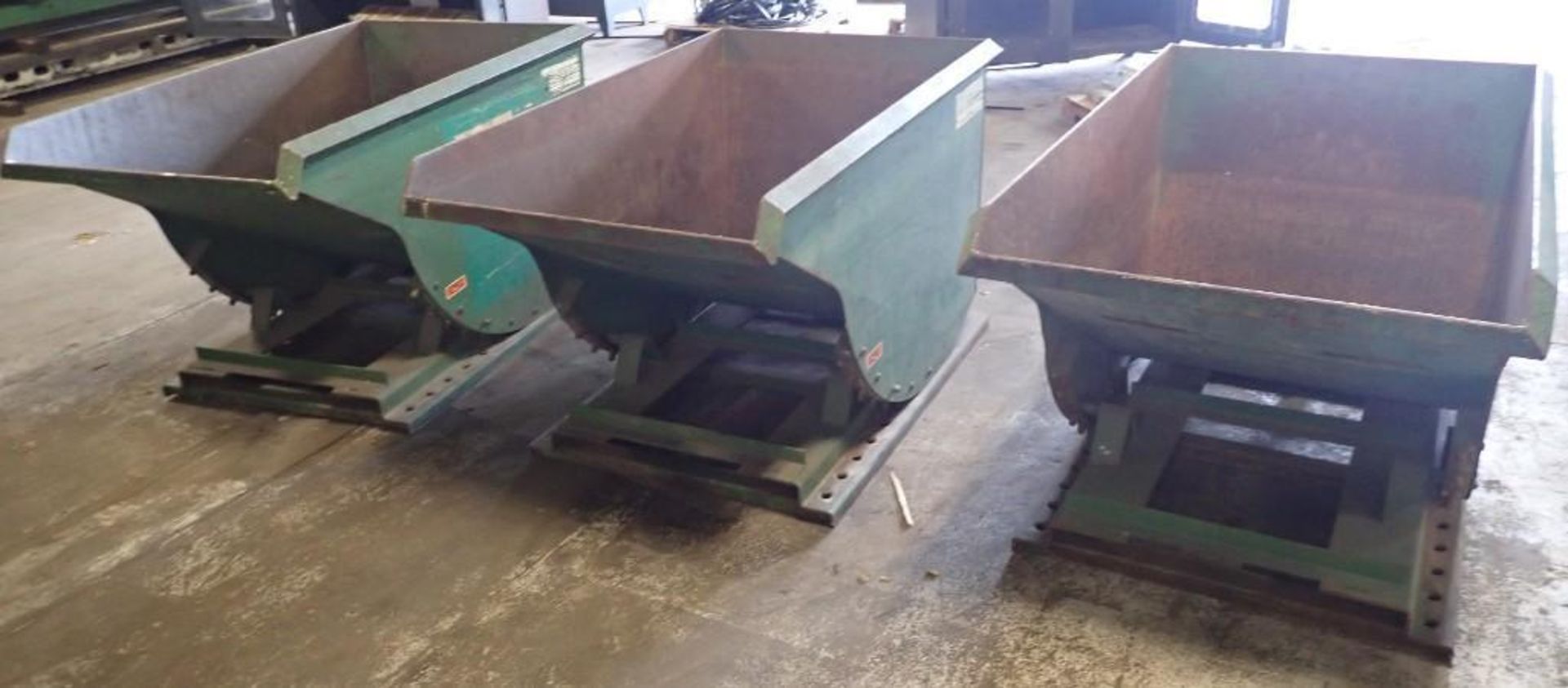 Lot of (3) Roura 1 Yard Self Dumping Hoppers