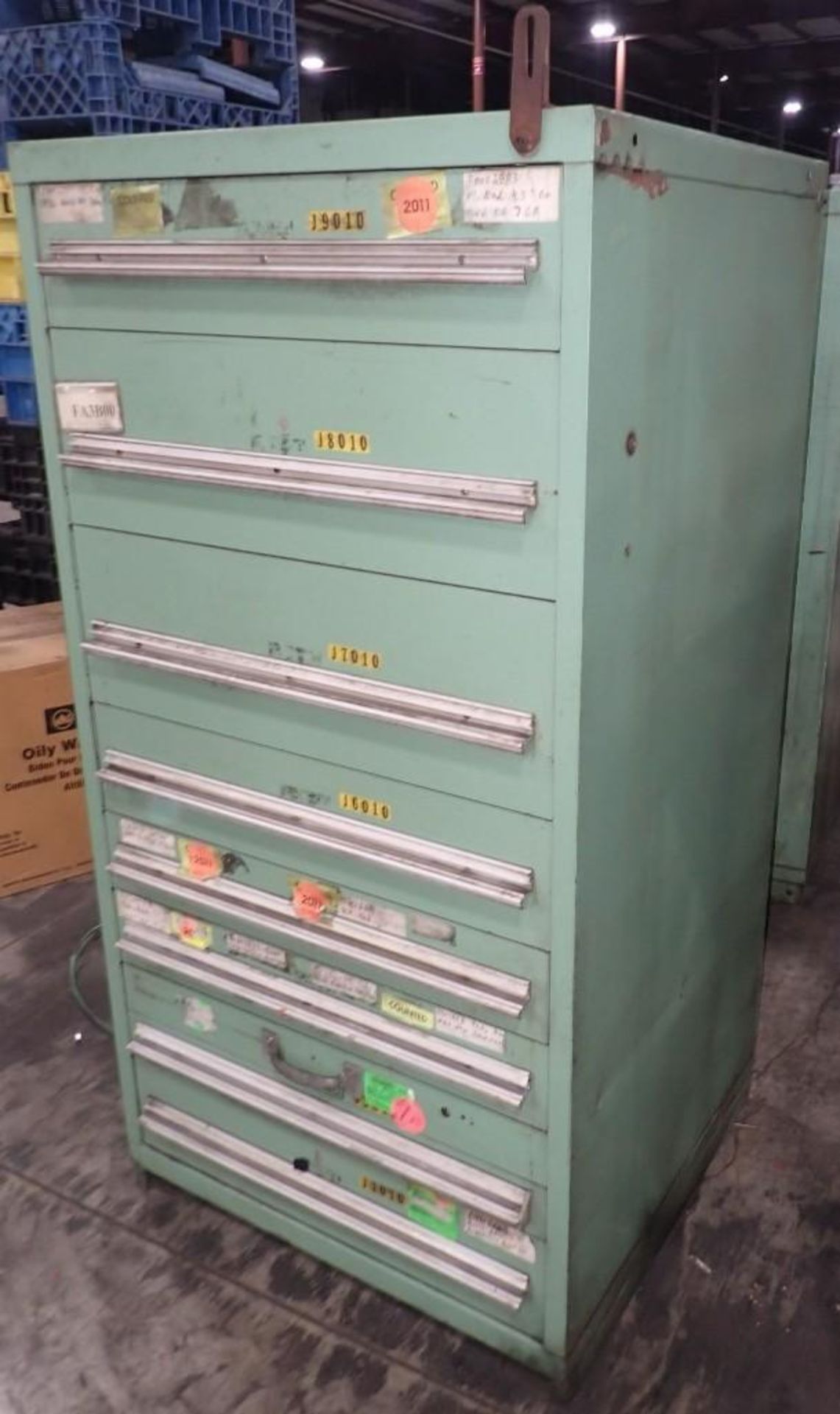 (8) Drawer Vidmar Style Tool Cabinet - Image 2 of 10