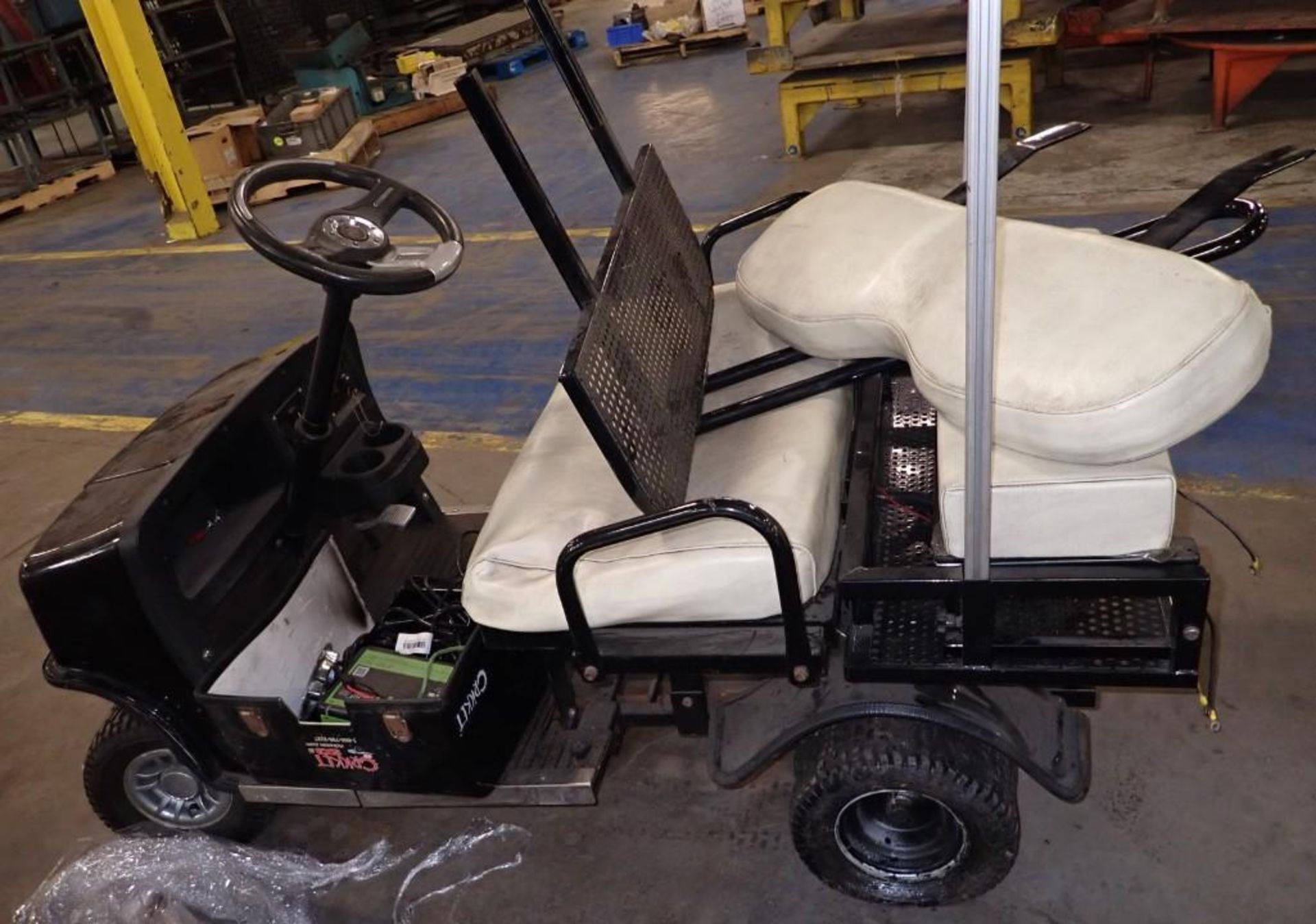 Location Muskegon, MI (BTM Consignment Warehouse) Loading Fee 15