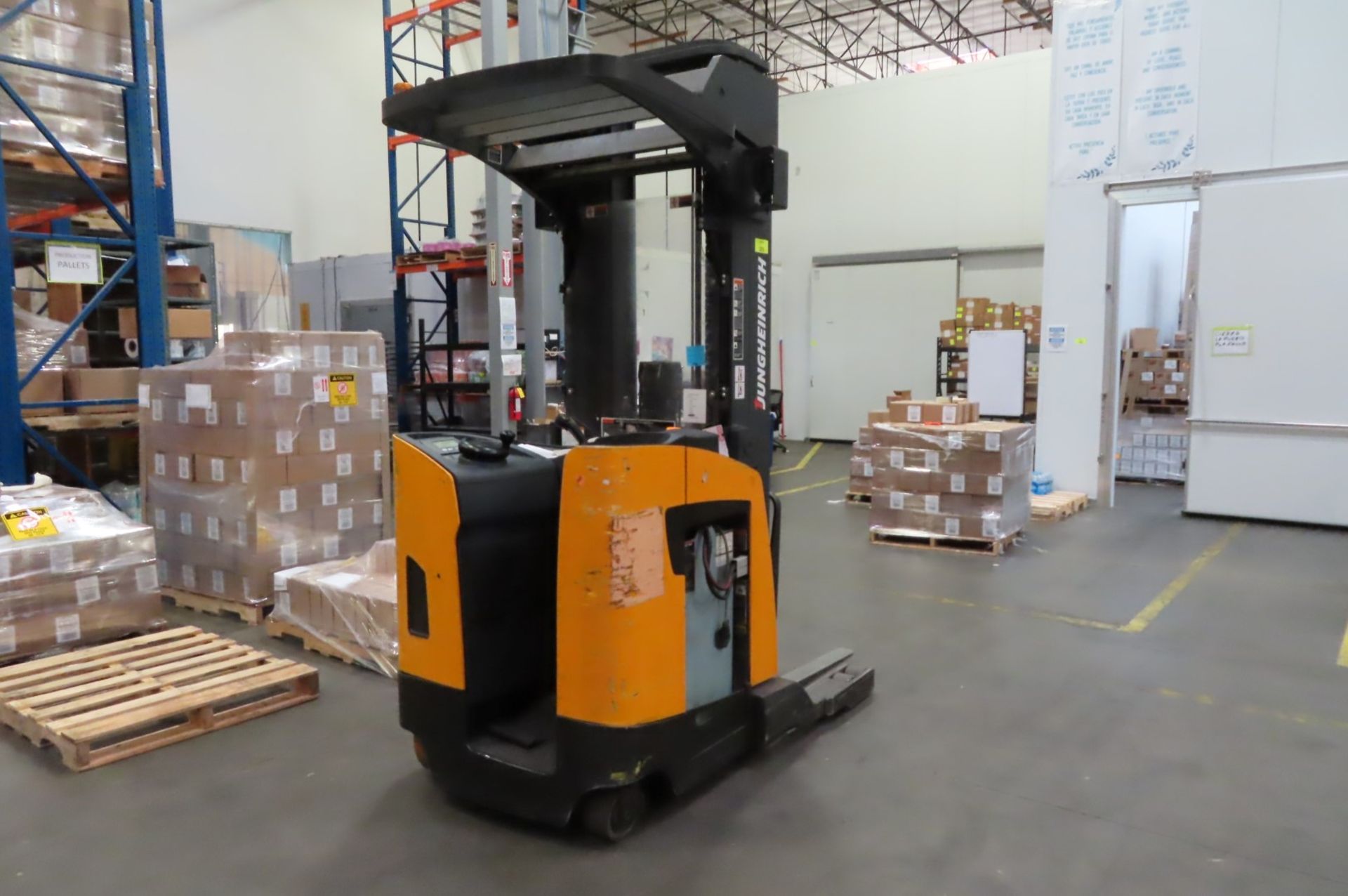 Electric Reach Truck - Image 3 of 7