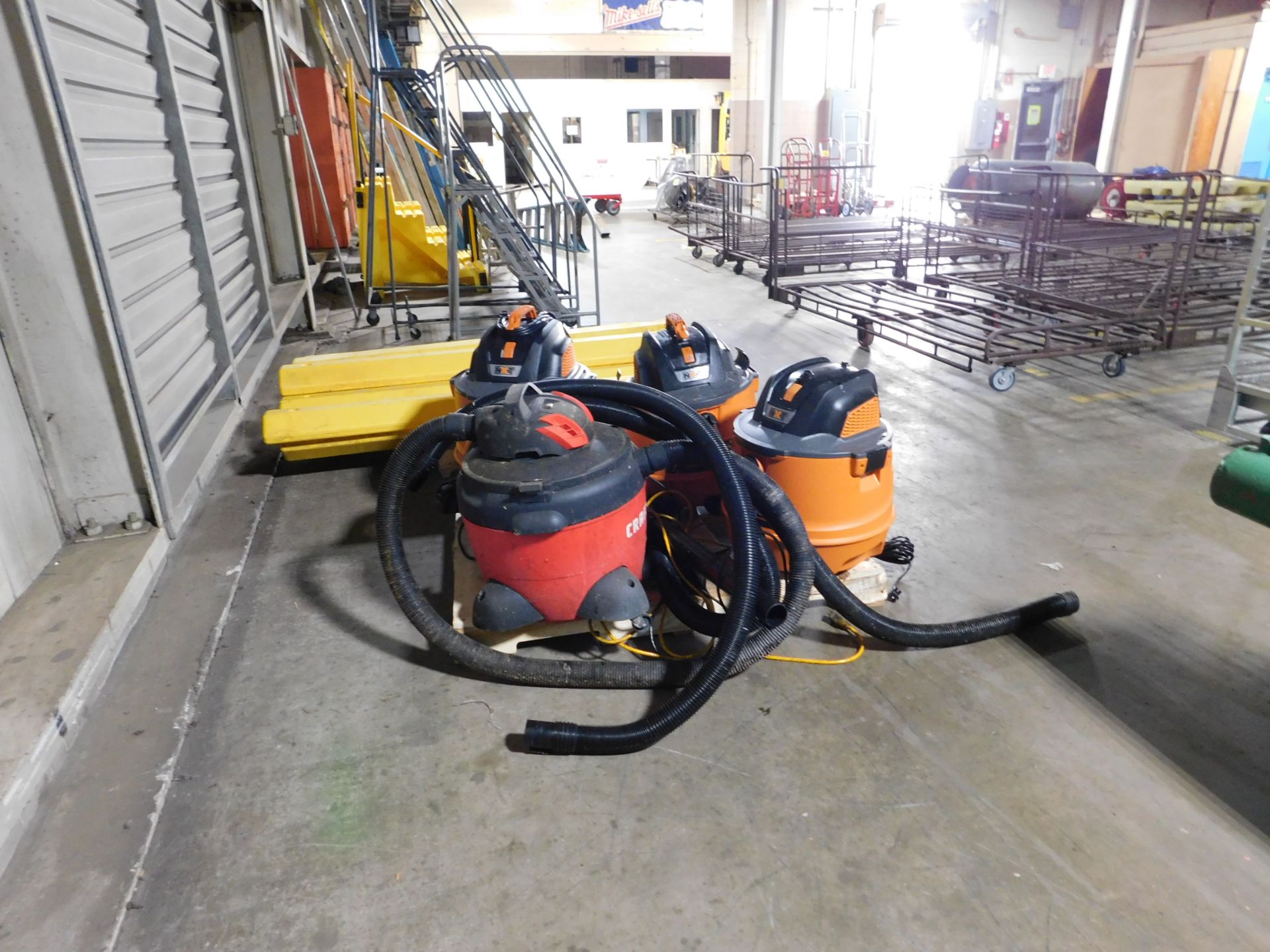 Wet/Dry Vacuums - Image 2 of 2