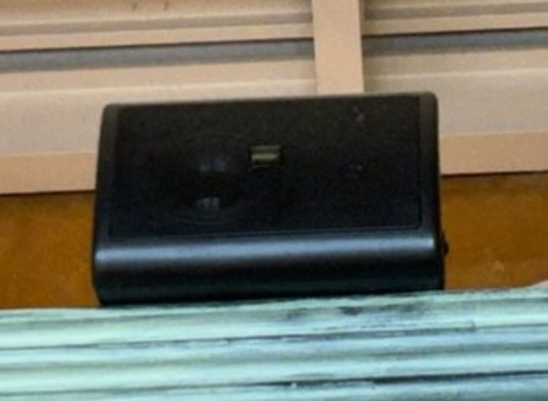 LOT - Computer/Music/12-Camera Surveillance System/(5) Speakers - Image 7 of 7