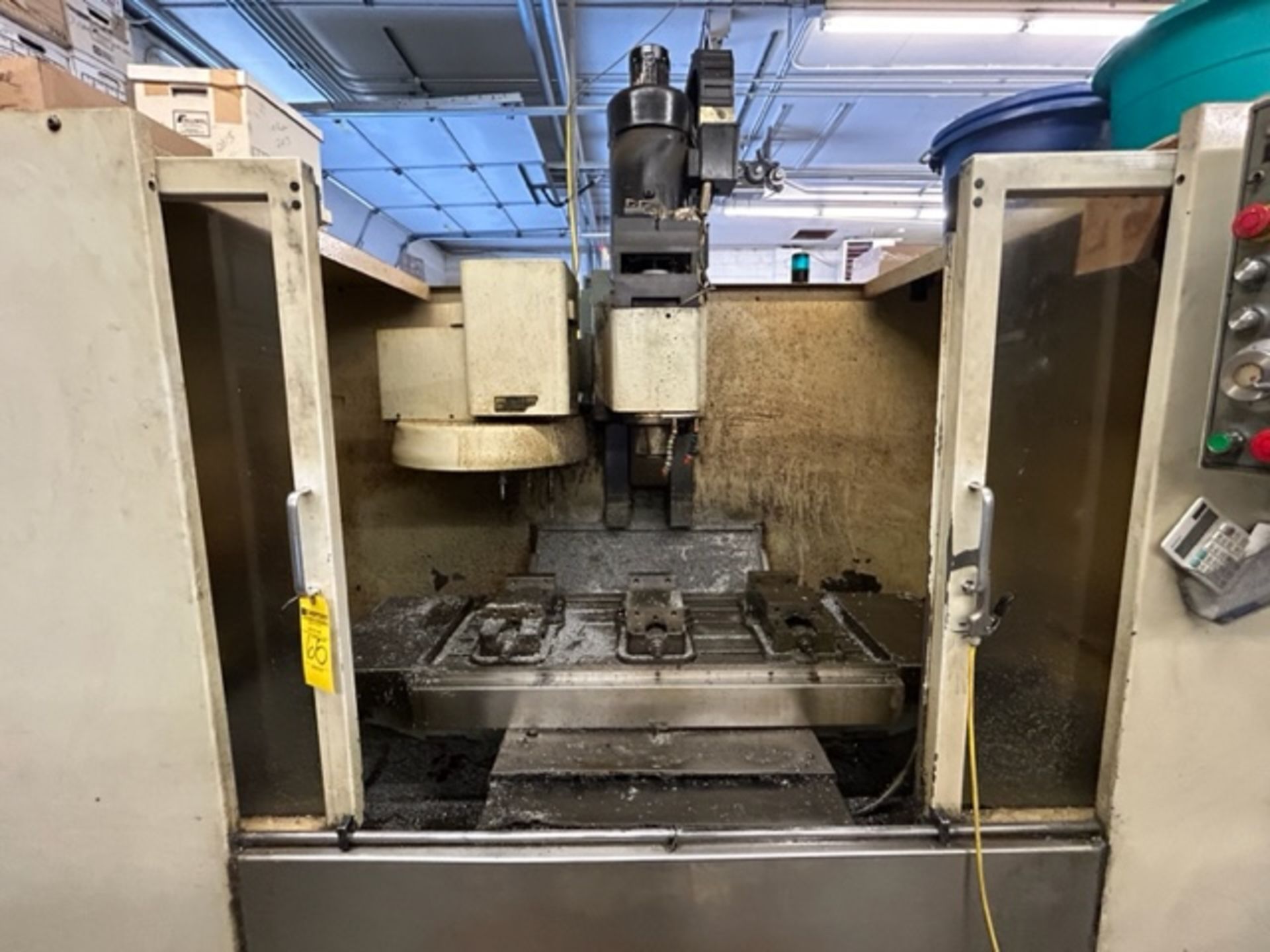 1991 Fadal VMC4020HT CNC 88 3-Phase 230V 60 Hz Vertical Machining Center M: 906-1, SN: 9105309 - Image 3 of 7