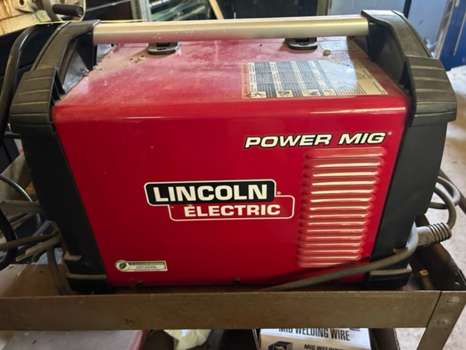 Lincoln Electric Power Mig 210MP Welder - Image 2 of 3
