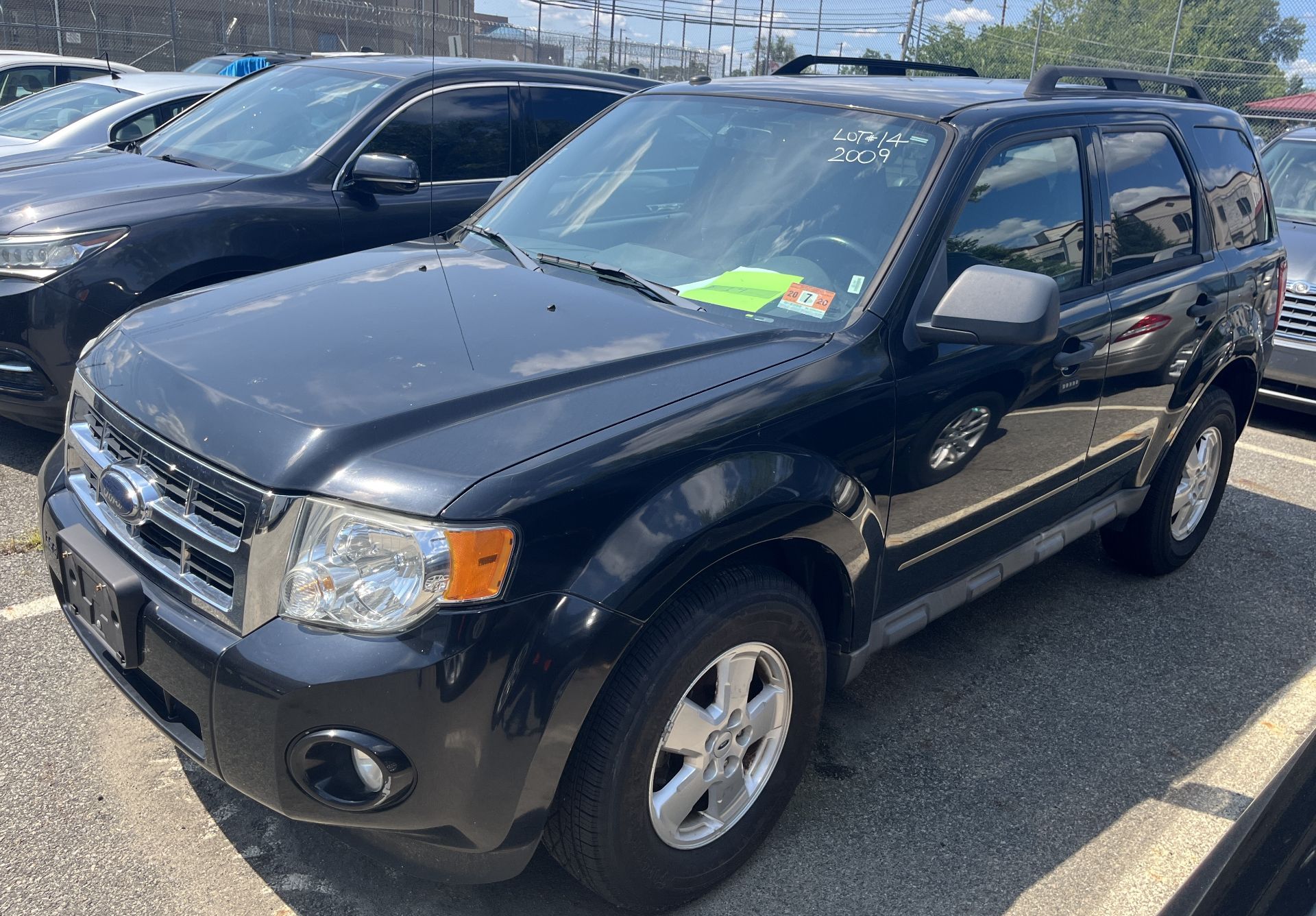 2009 Ford Scape XLT 4WD, VIN: 1FMCU93G59KC19256, 75,778 Miles, with Keys, Starts - Image 2 of 7