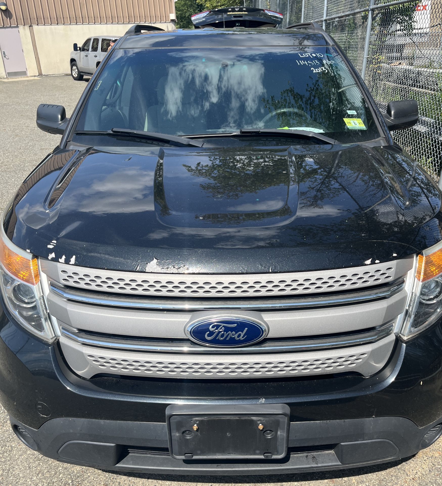 2013 Ford Explorer 4x4, VIN: 1FM5K8820GA93985, 114,513 Miles, w Keys, Need a Battery, Bad Alternator