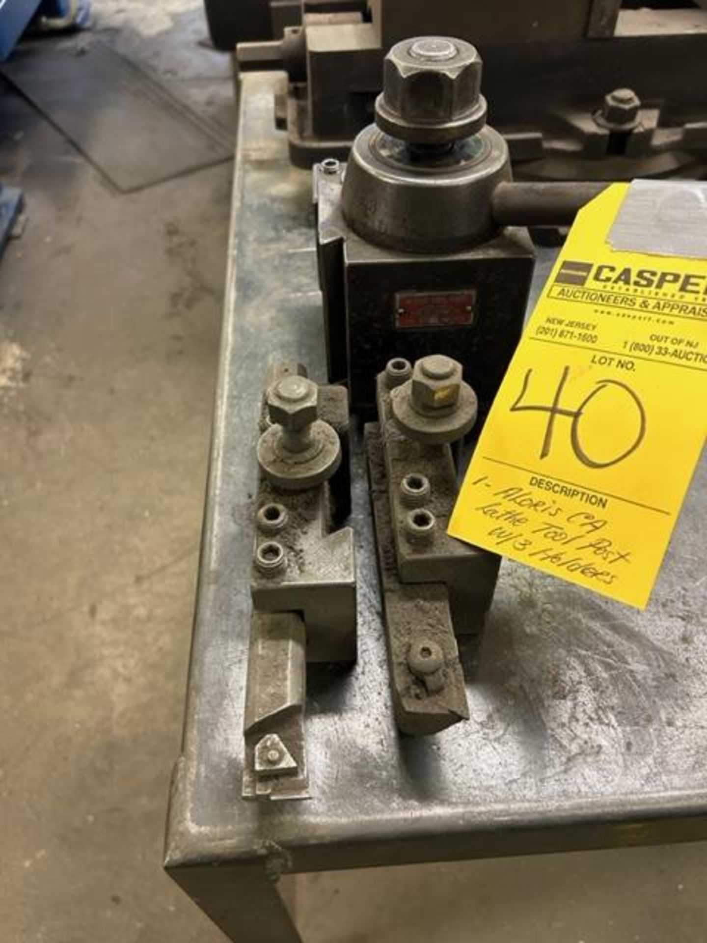 Aloris CA Lathe Tool Post with (3) Holders