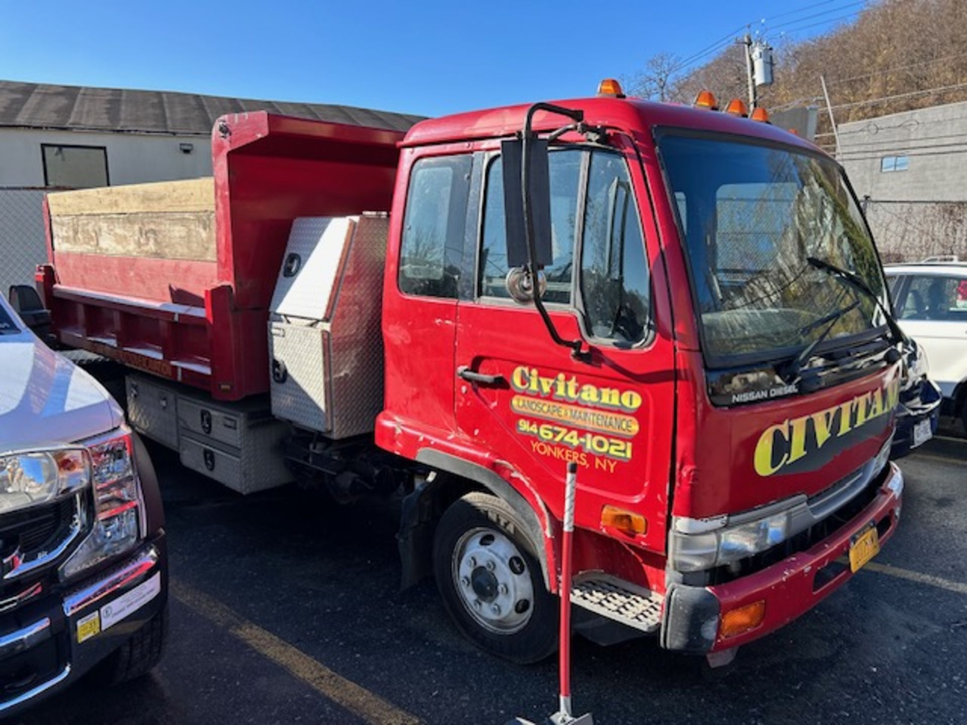 2003 Nissan UD Dump Truck