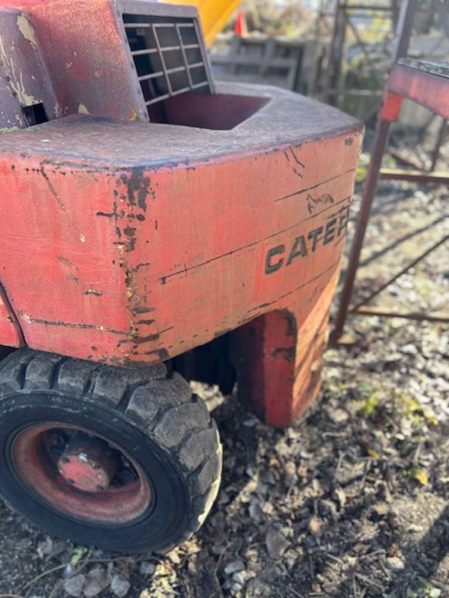 CAT V80E Gas Powered Fork Lift - Image 8 of 8