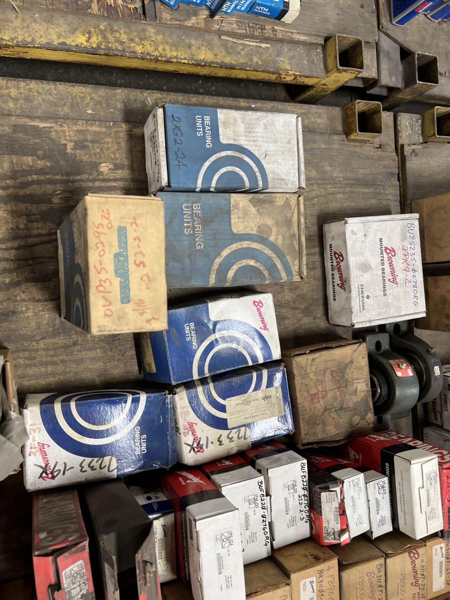 PALLET WITH BROWNING BEARINGS - Image 12 of 13