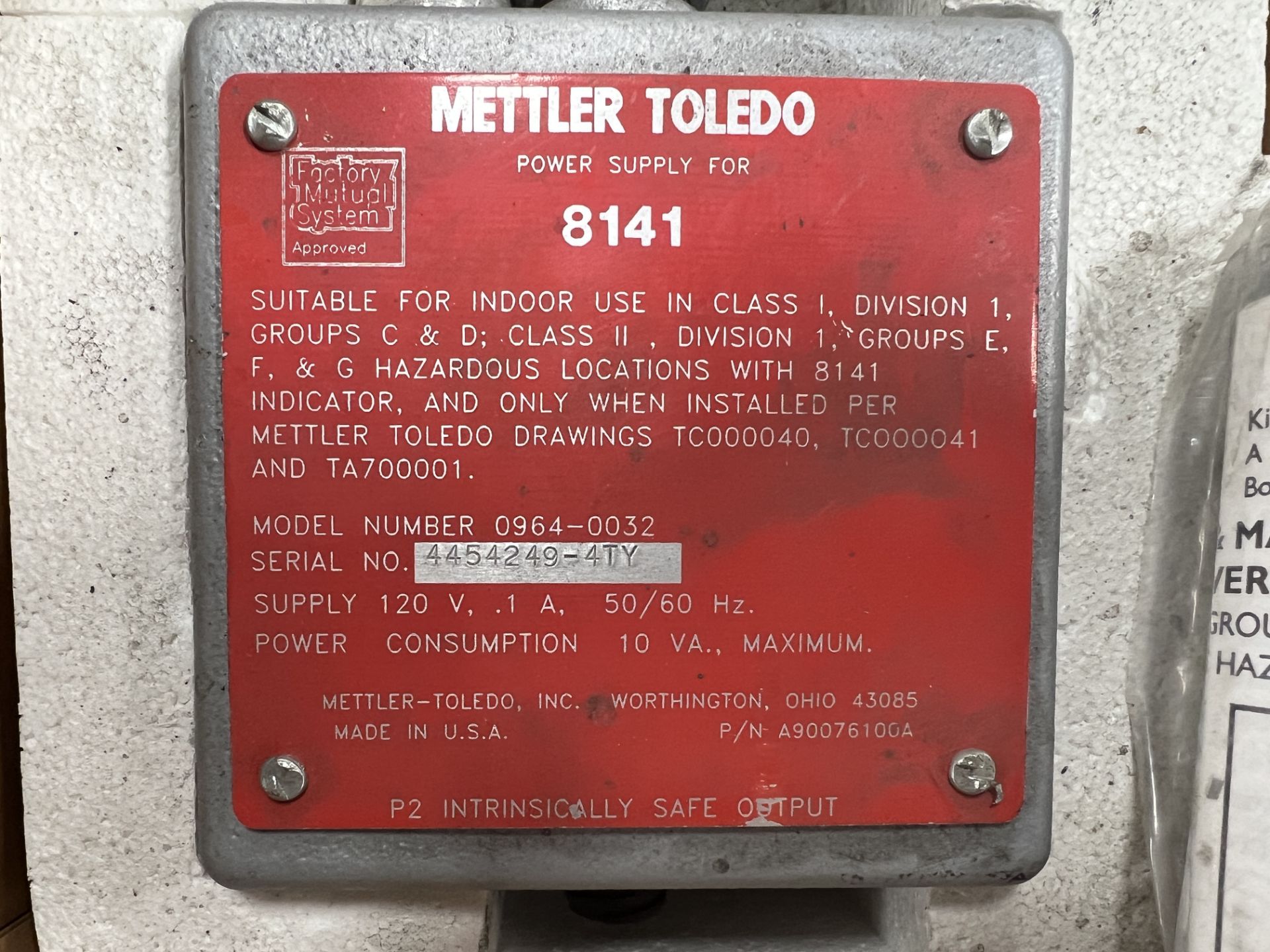 METTLER TOLEDO SCALE; METTLER TOLEDO 8141 POWER SUPPLY; BUCHLER SOMET LOW SPEED SAW AND TURCK CABLE - Image 3 of 5