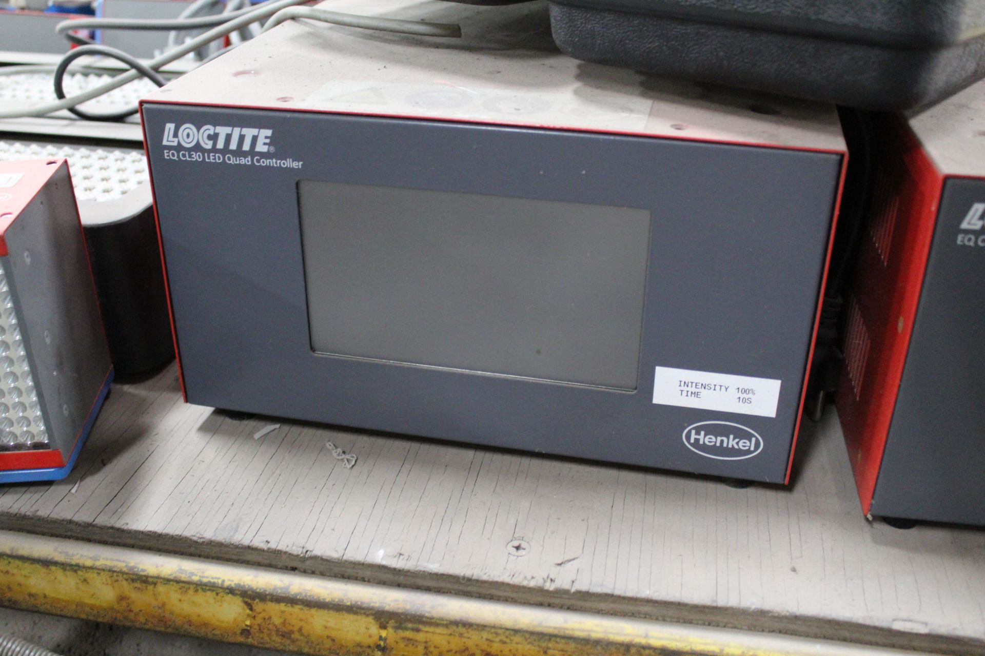 PALLET WITH HENKEL LOCTITE EQCL3DLED QUAD CONTROLLER; (9) HENKEL LOCTITE EQCL30 LED FLOOD 405 - Image 4 of 5