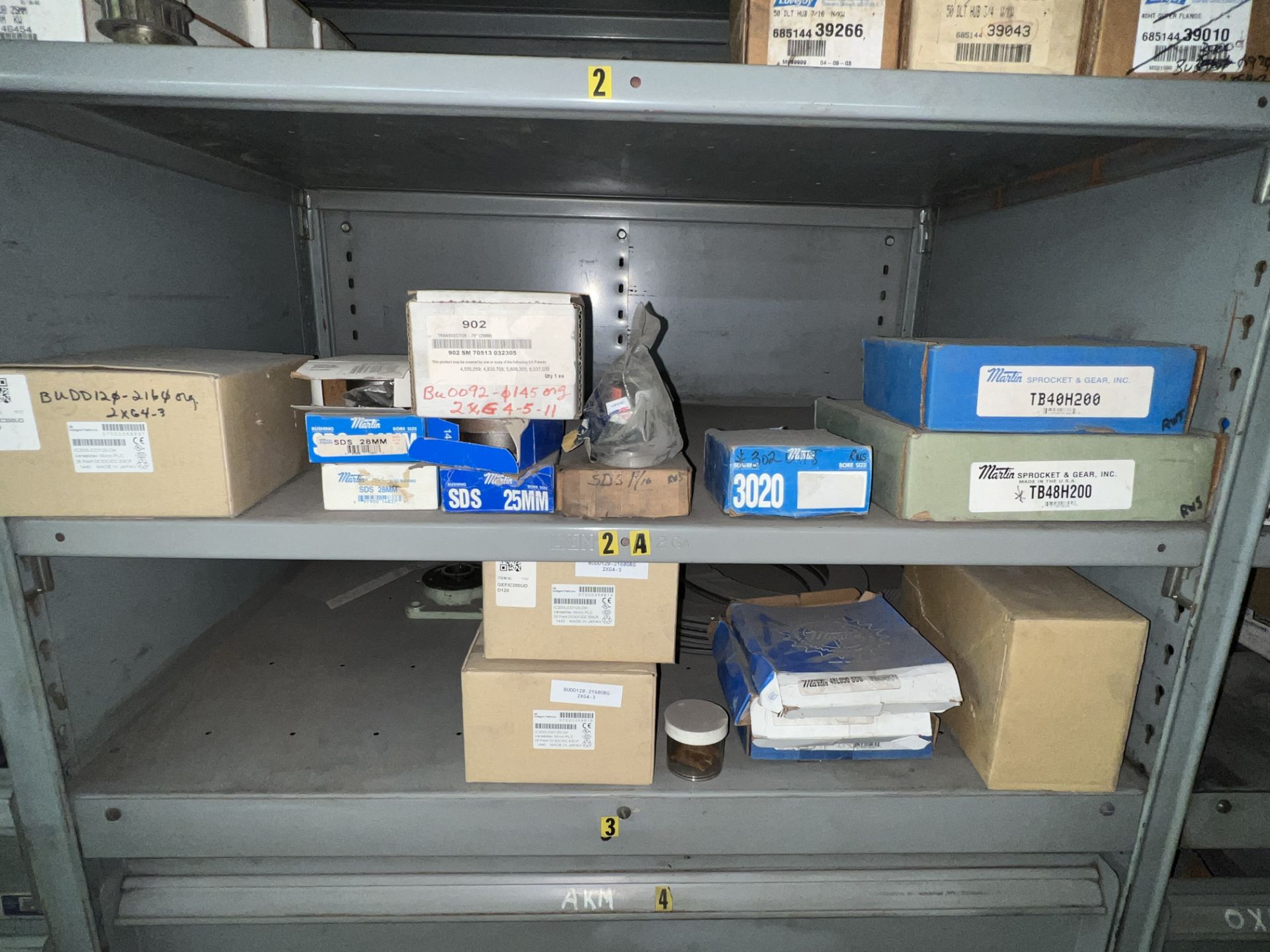 CONTENTS OF SHELVES: CAM FOLLOWERS; VACUUM GAUGES; INDEXERS; BREAKERS - Image 7 of 13