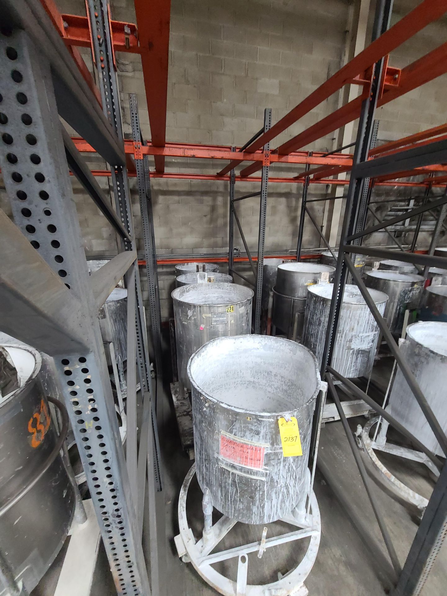 (4) STAINLESS STEEL MIXING TANKS 100-125 GALLON - Image 2 of 2