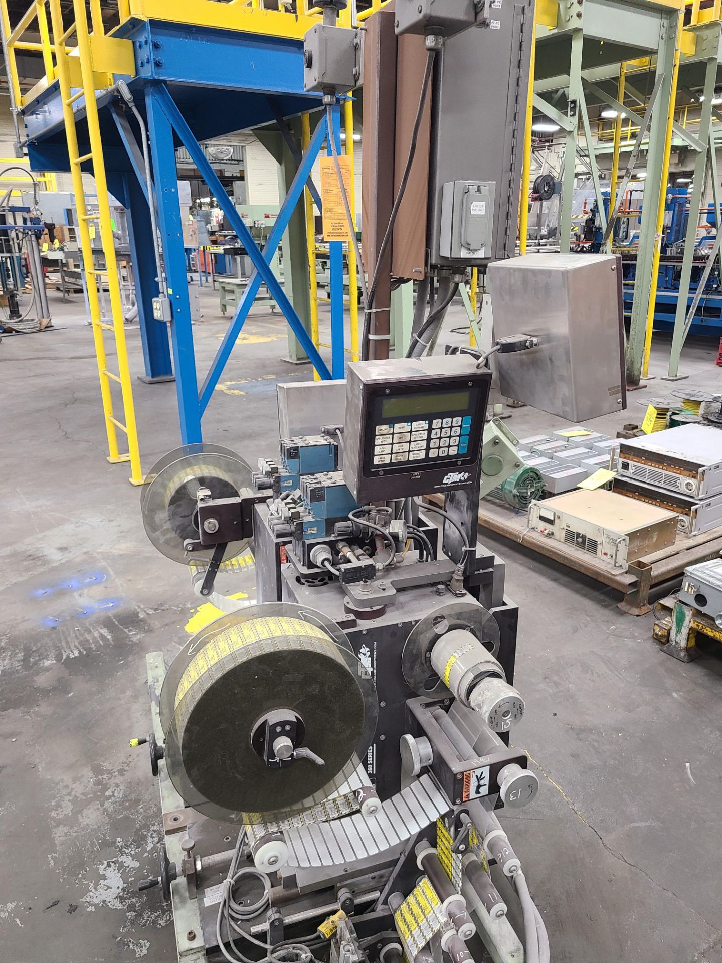 (2) CTM INTEGRATION 360 SERIES LABELER SERIAL # CUST-704350-1-0807 RATE 90 PSI / 10 CFM - Image 3 of 3