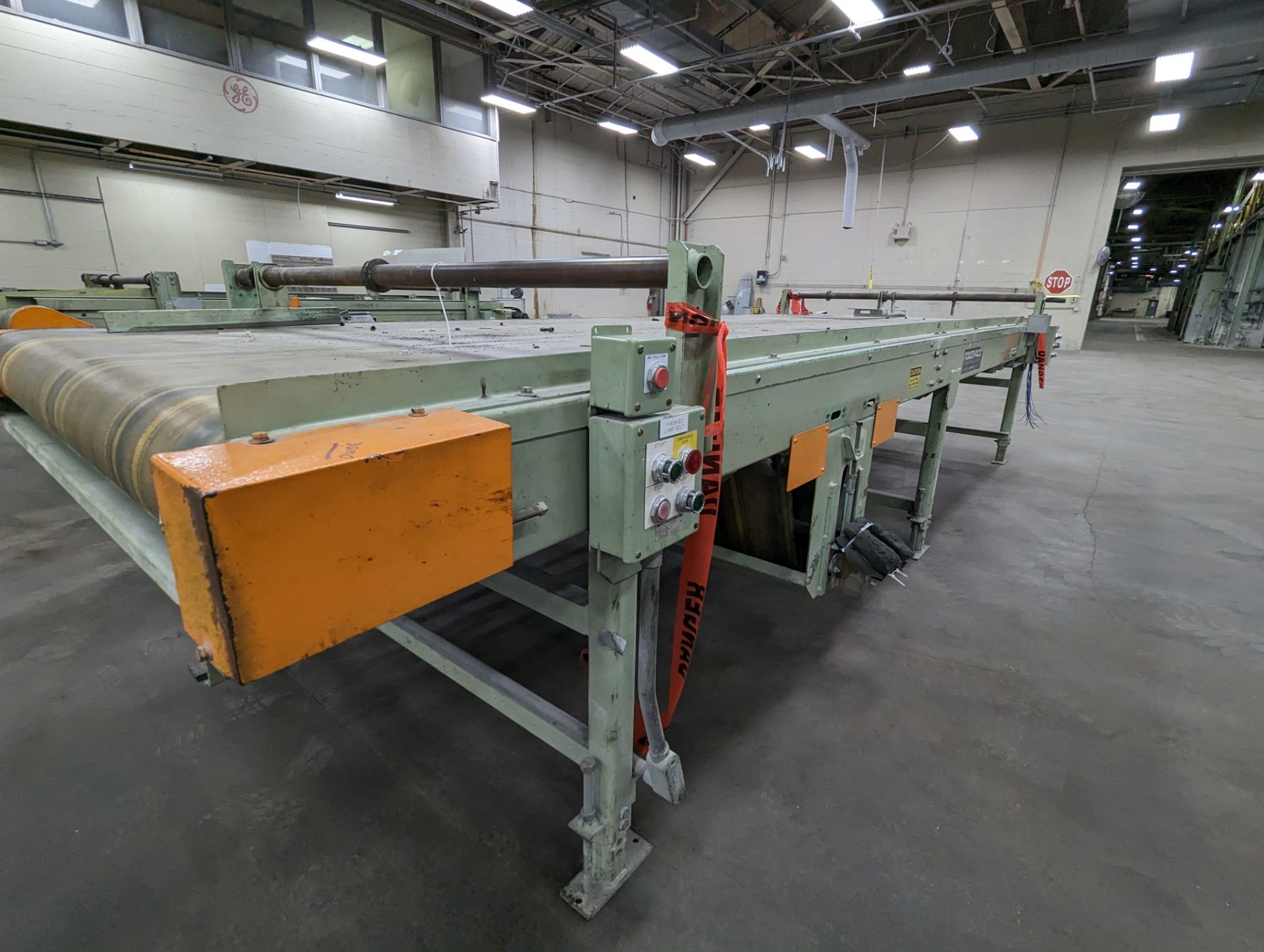 POWER-PACK 200"X60" CONVEYOR - Image 3 of 4