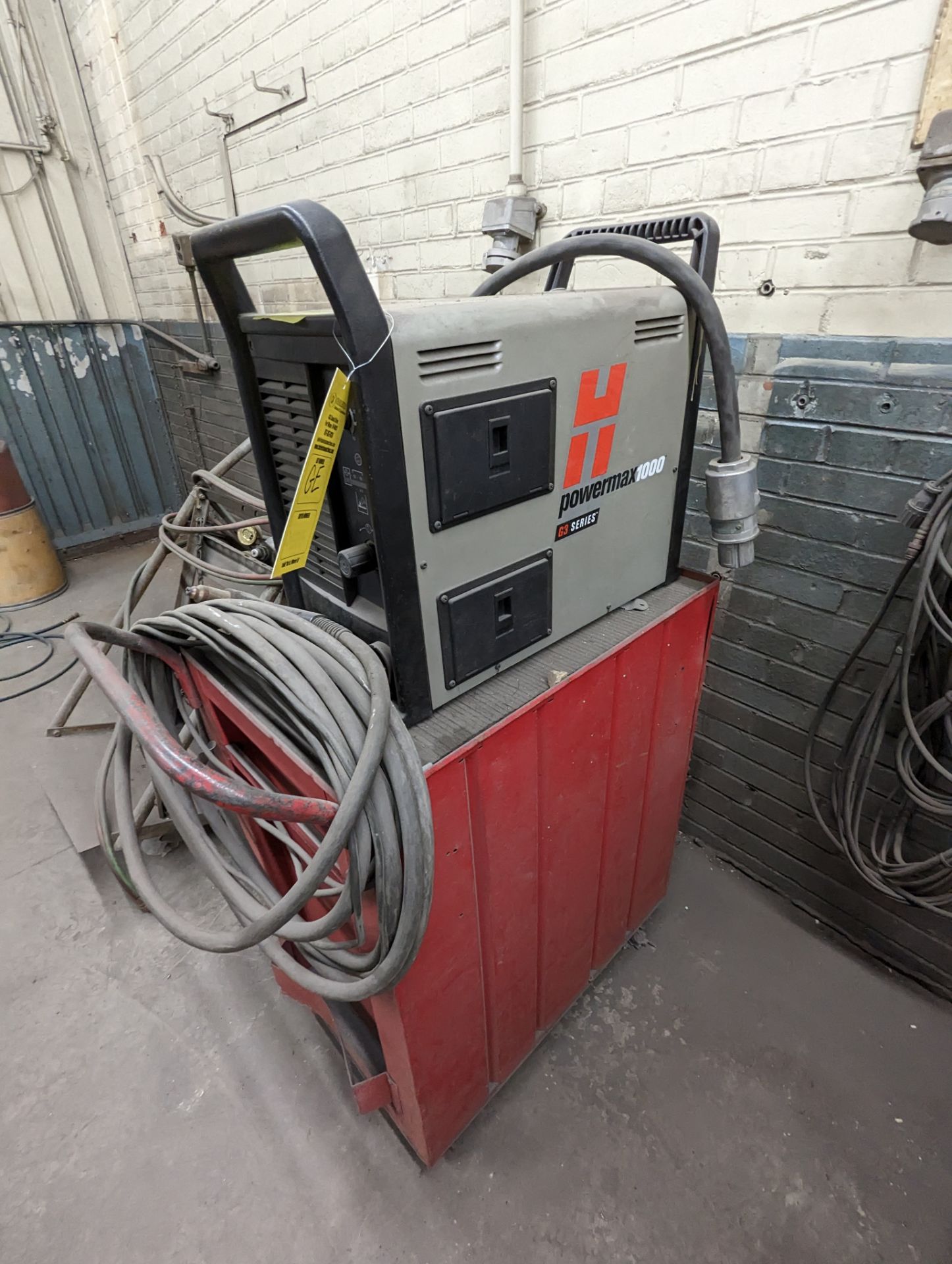 HYPERTHERM POWERMAX 1000 G3 SERIES PLASMA CUTTING SYSTEM WITH TOOL CART SERIAL # 1000-055622