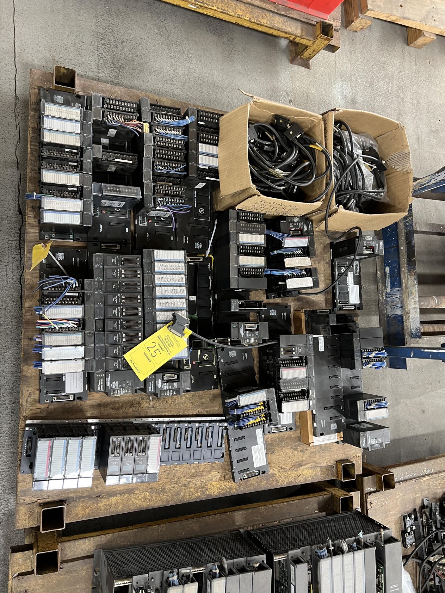 PALLET WITH APROX. (15) GE FANUC SERIES 90-30 PROGRAMMABLE CONTROLS AND D-SHAPED CONNECTORS