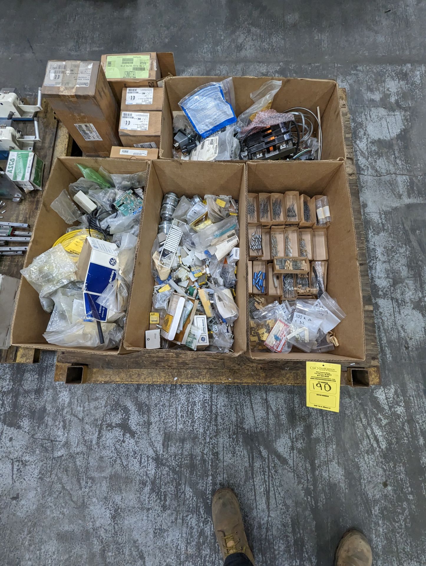 PALLET WITH WEIDMULLER CONNECTORS; TRANSISTORS; FUSES; CABLE; NIBCO BALL VALVES AND MISC