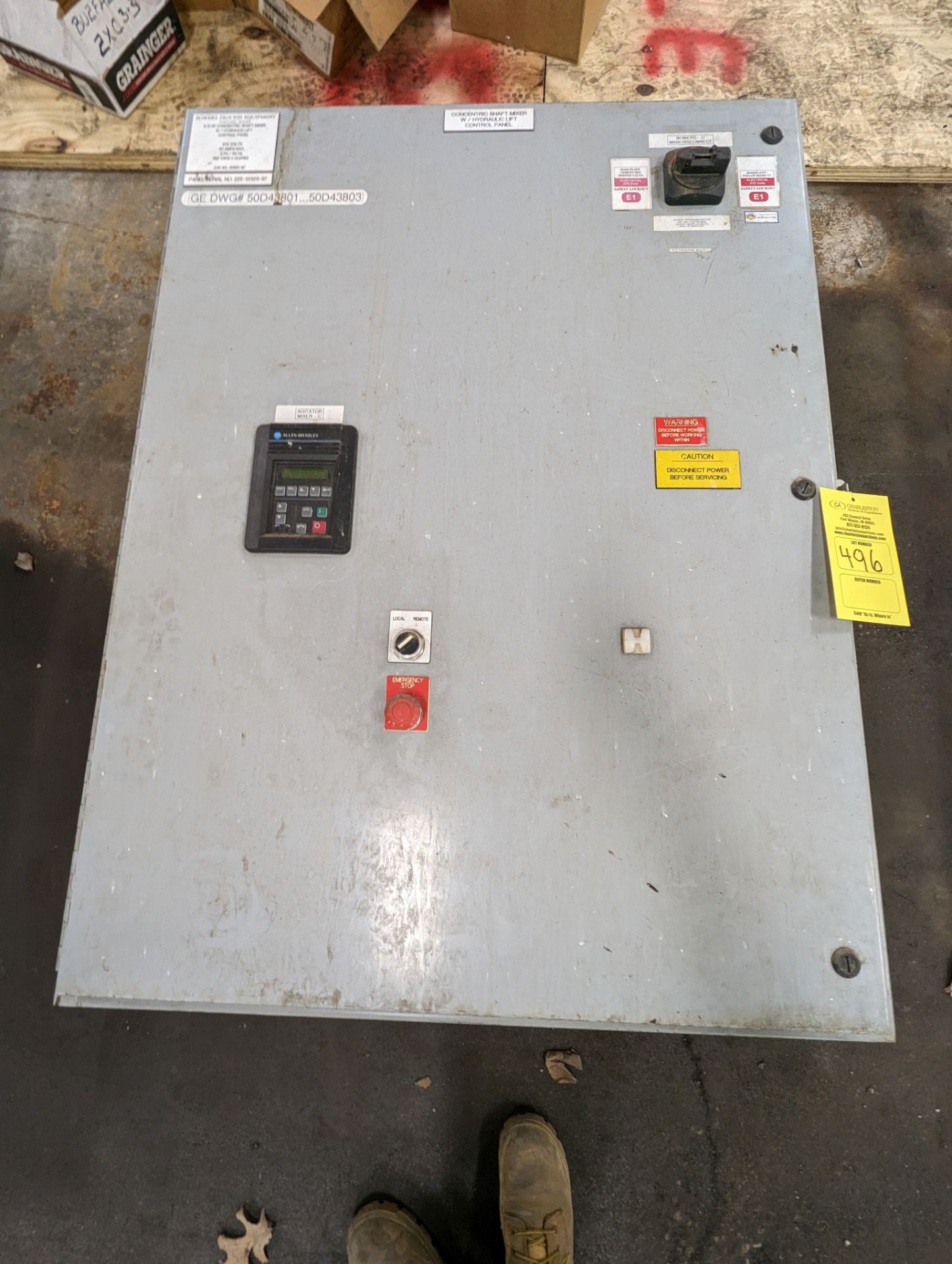 ELECTRICAL BOX WITH COMPONENTS