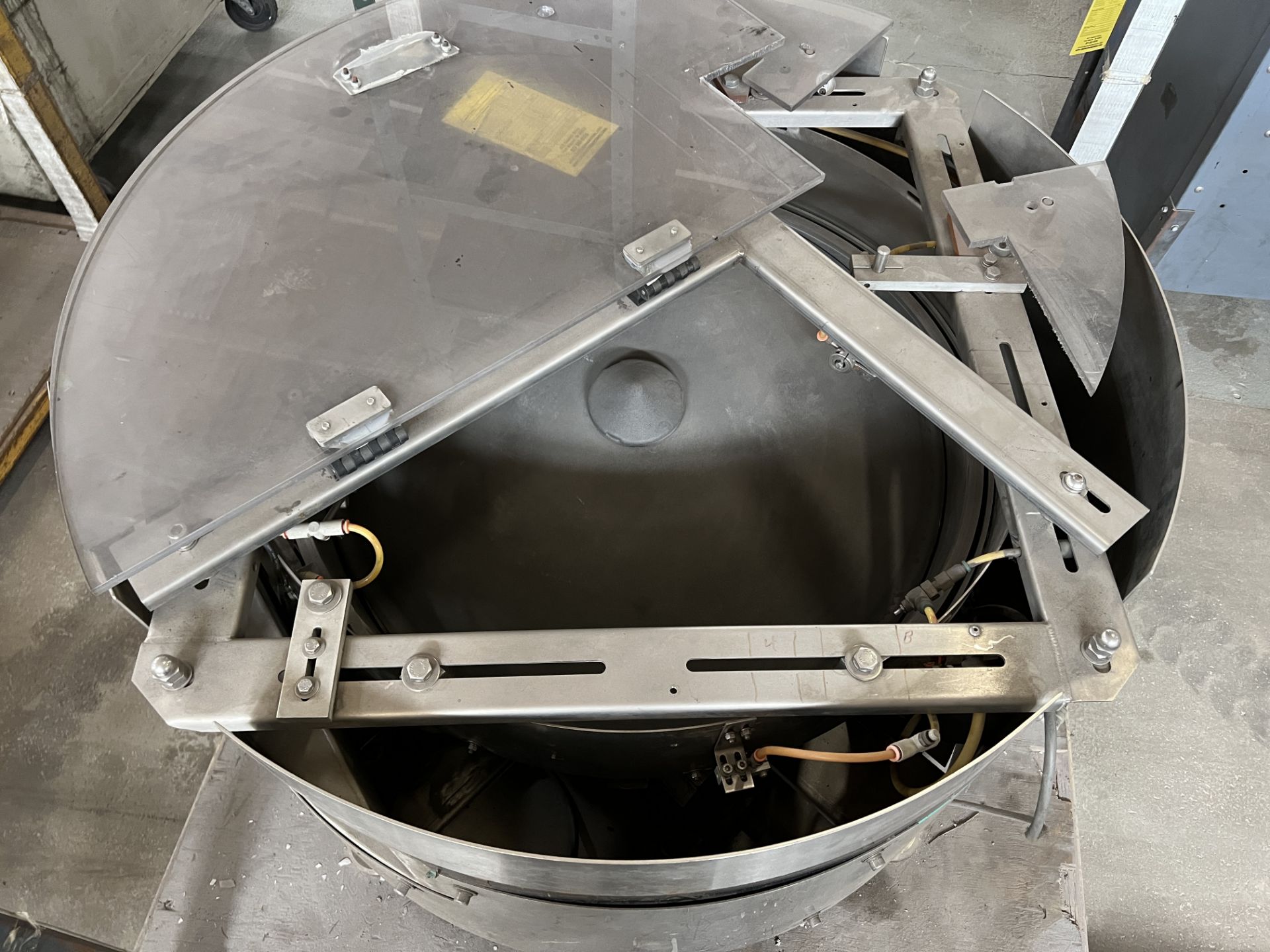 HOPPMANN CENTRIFUGAL FEEDER BOWL - Image 2 of 3