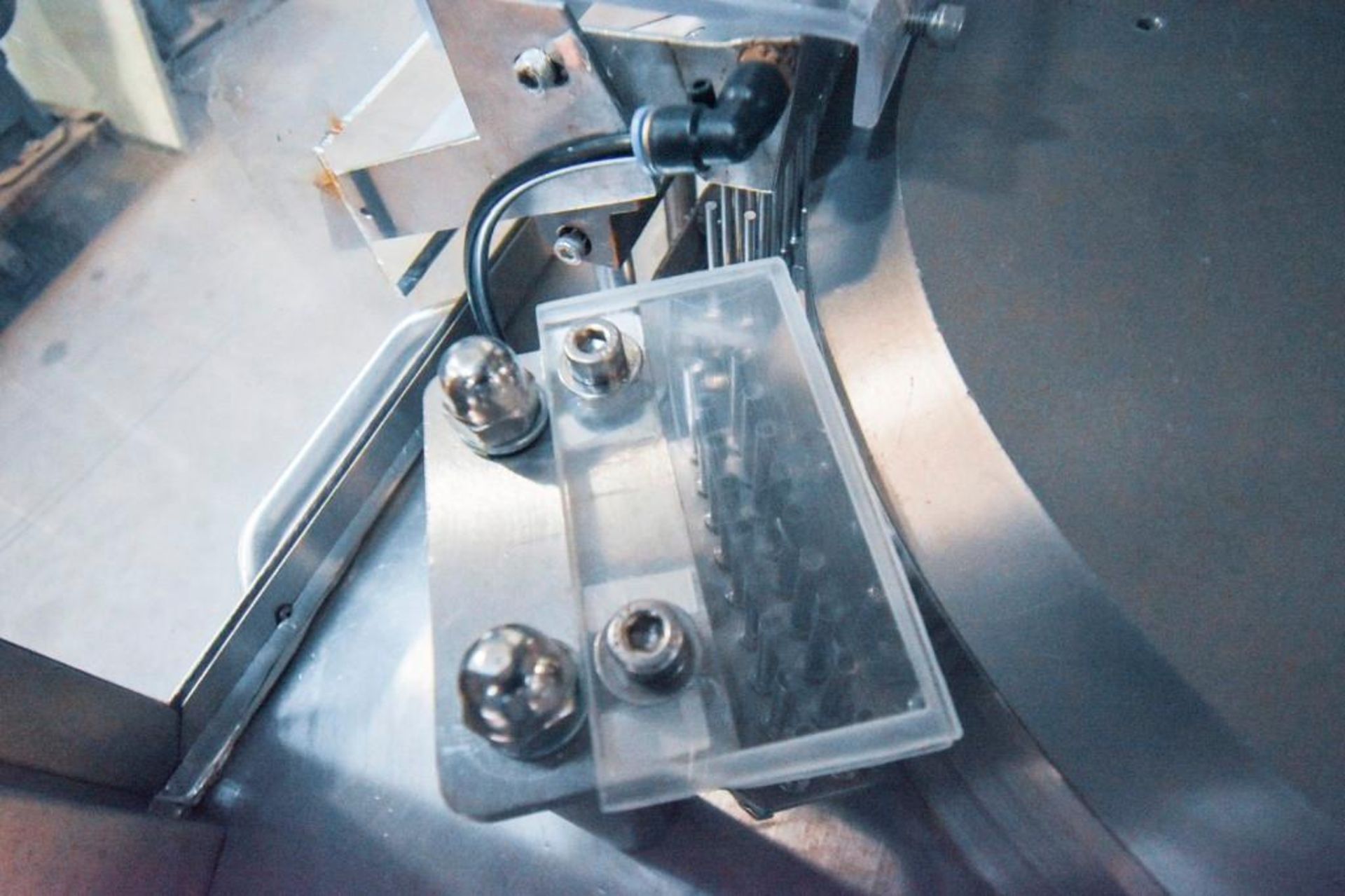 NJP 2-2000 Encapsulation Machine - Image 9 of 20