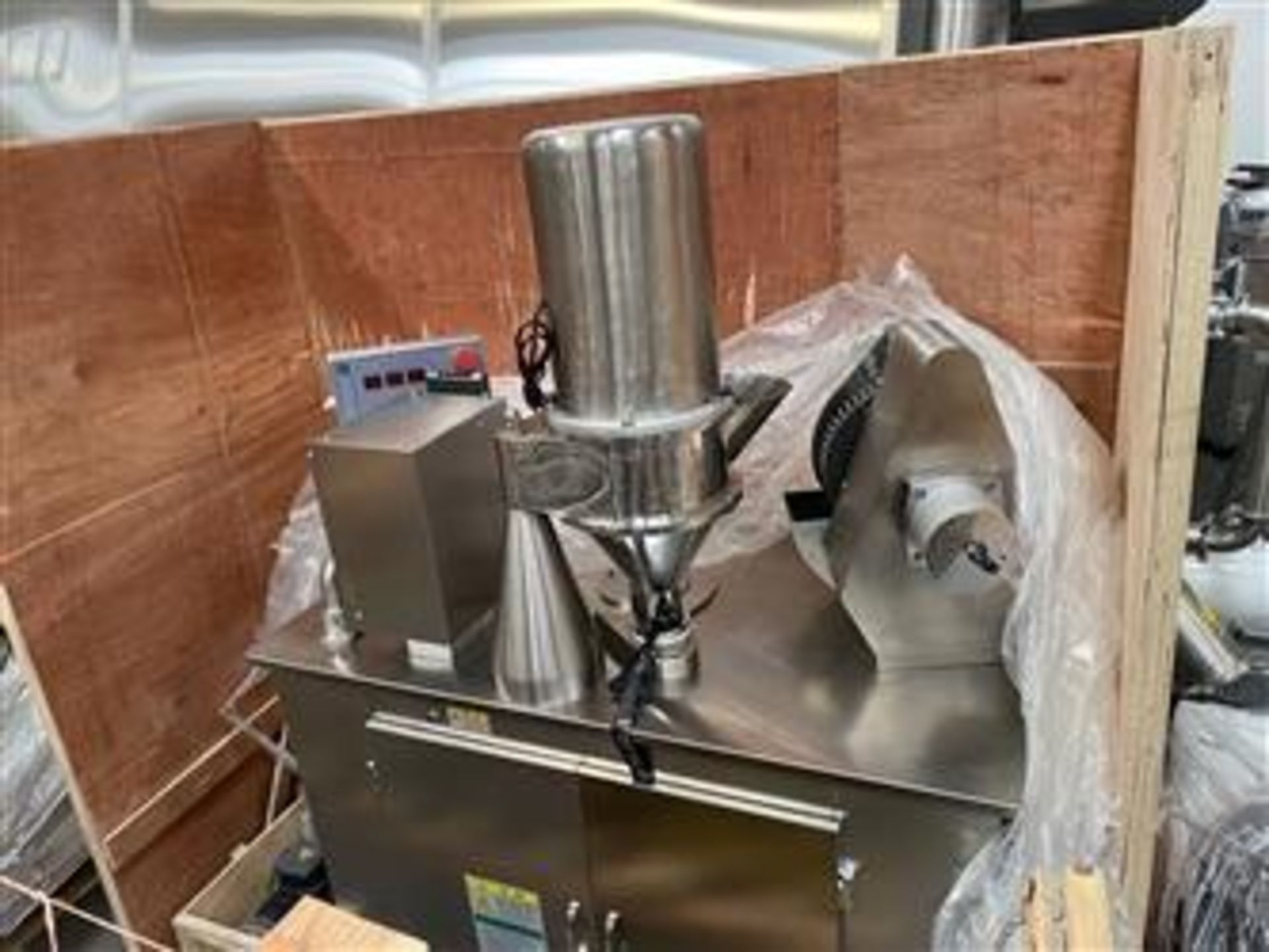 Brand New!! LFA Semi-Automatic Encapsulation Machine with tooling 00