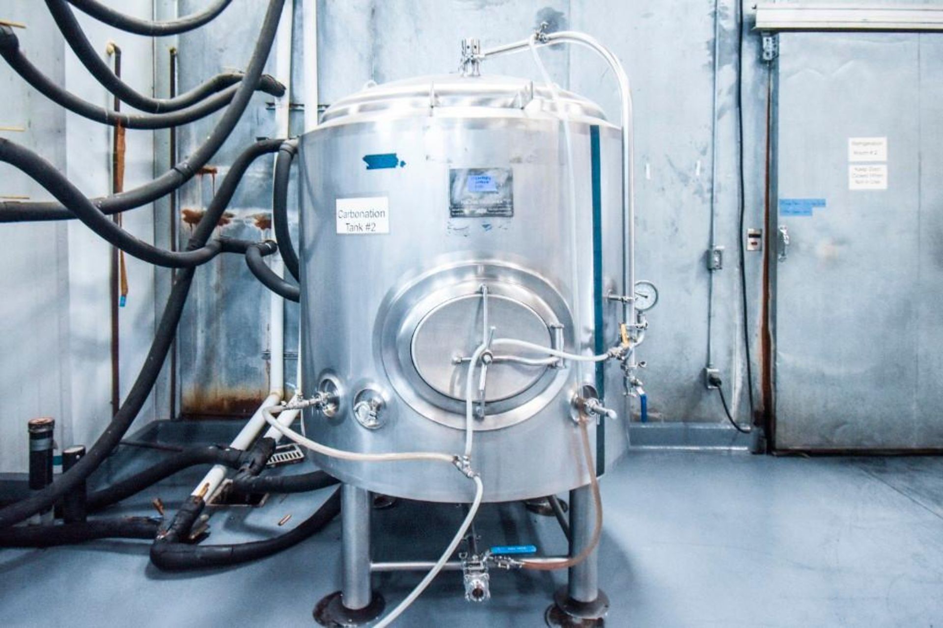 420 Gallon Stainless Steel Jacketed Carbonation Tank