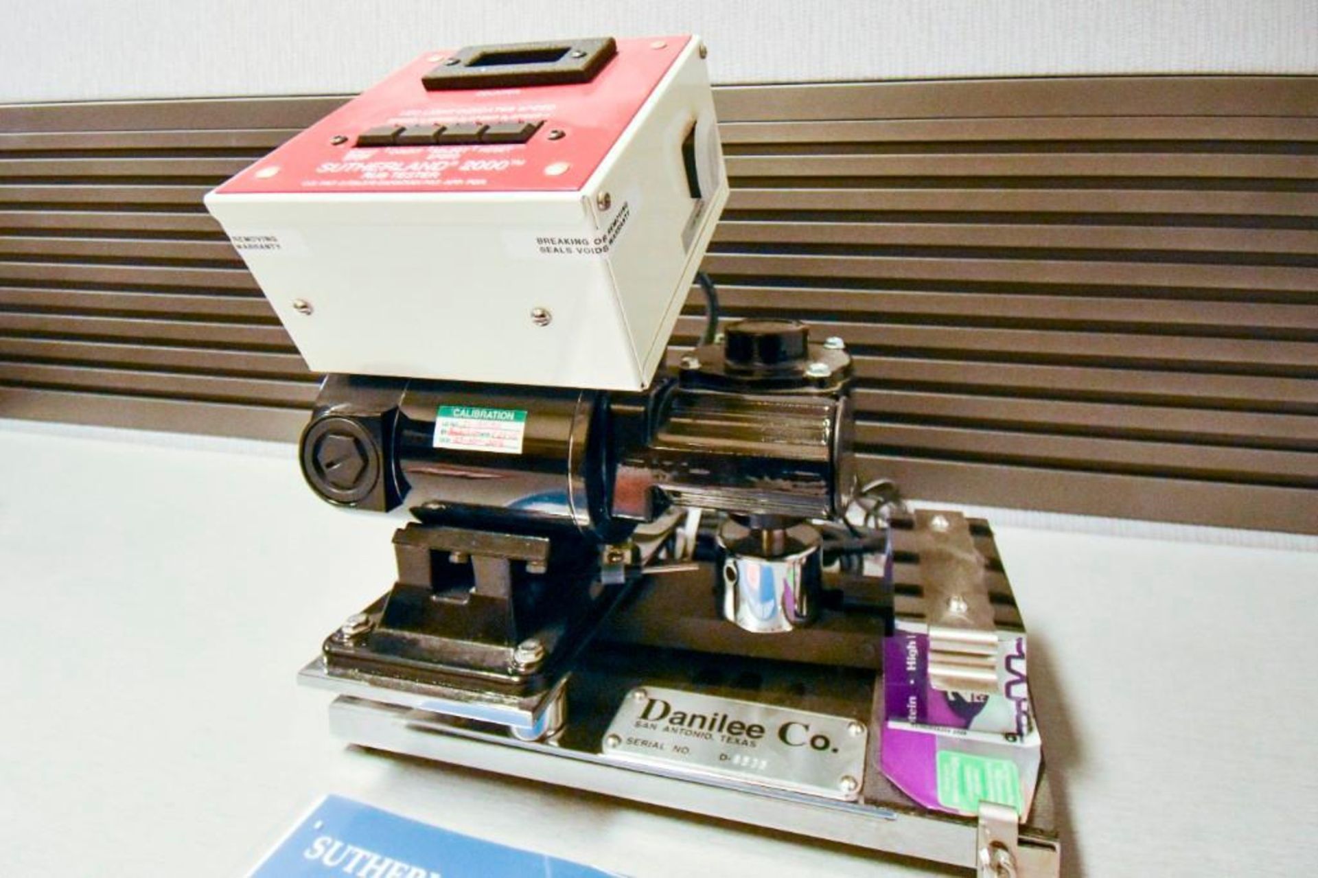 Sutherland 2000 Rub Tester - Image 5 of 12