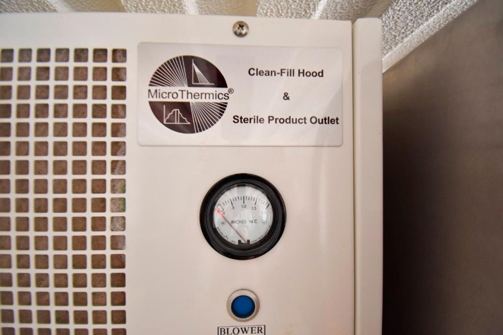 Micro Thermics Clean Fill Hood & Sterile Product Outlet - Image 3 of 8