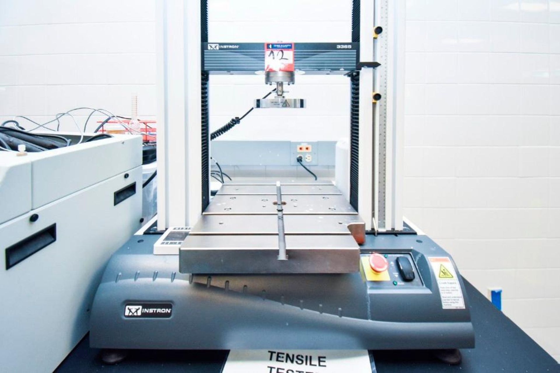 Instron Tensile Tester Model: 3365B11238 - Image 2 of 13