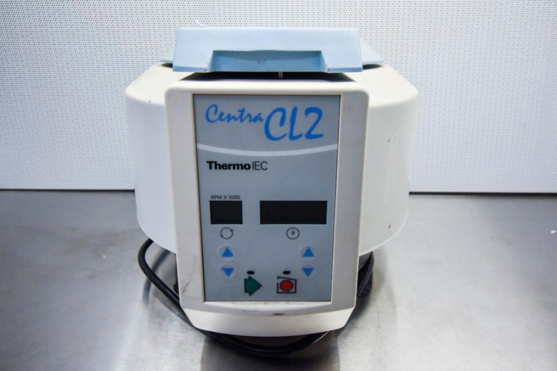 Thermo IEC Centra CL-2 Centrifuge