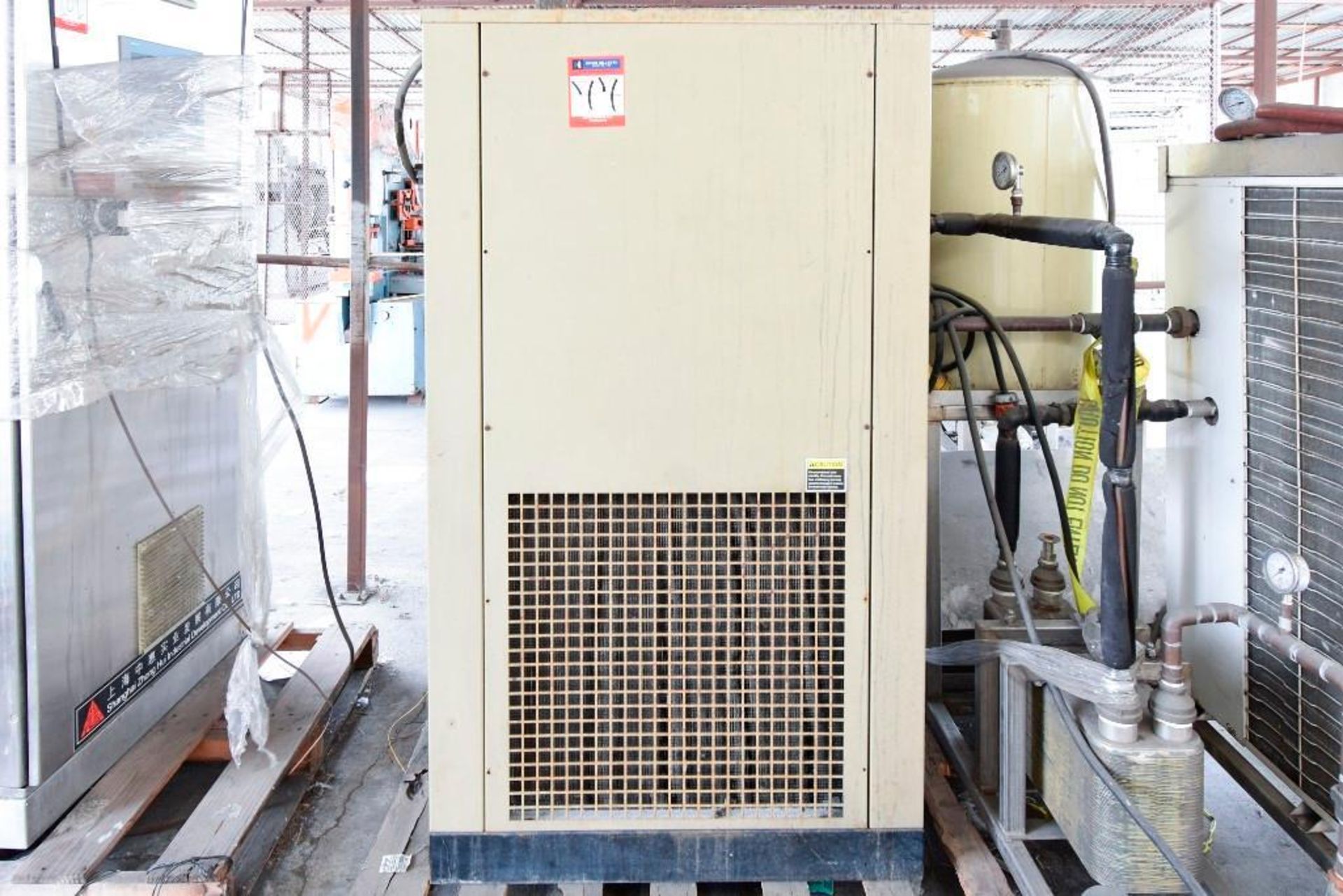 Del Tech Refrigerated Compressed Air Dryer