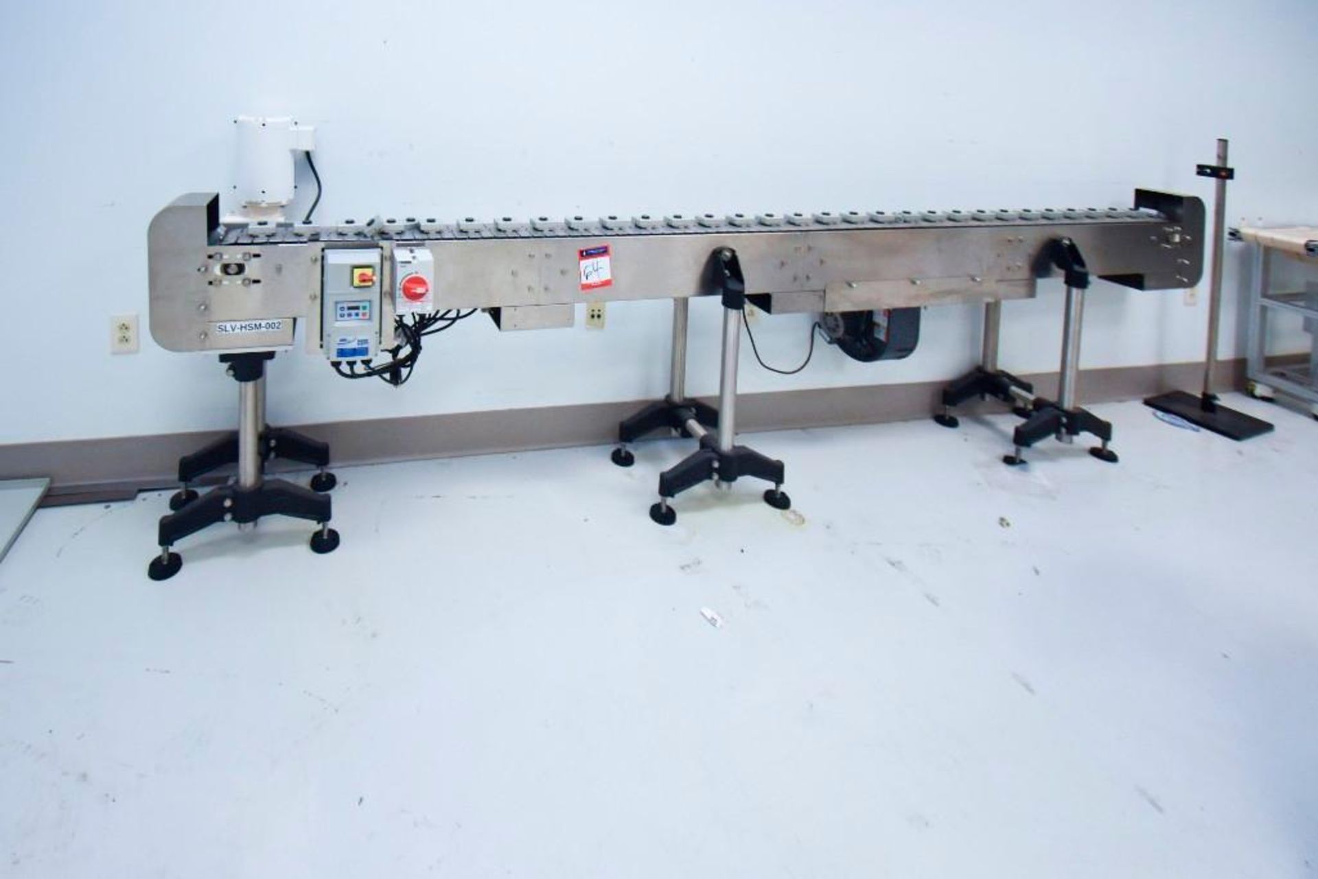 Puck Conveyor with Variable Speed - Image 2 of 3